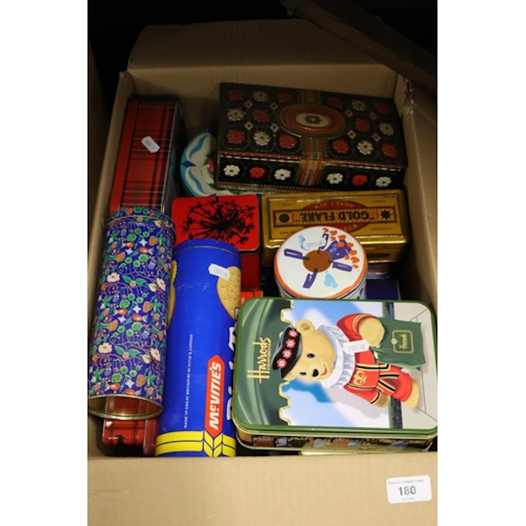 Quantity of vintage tins.