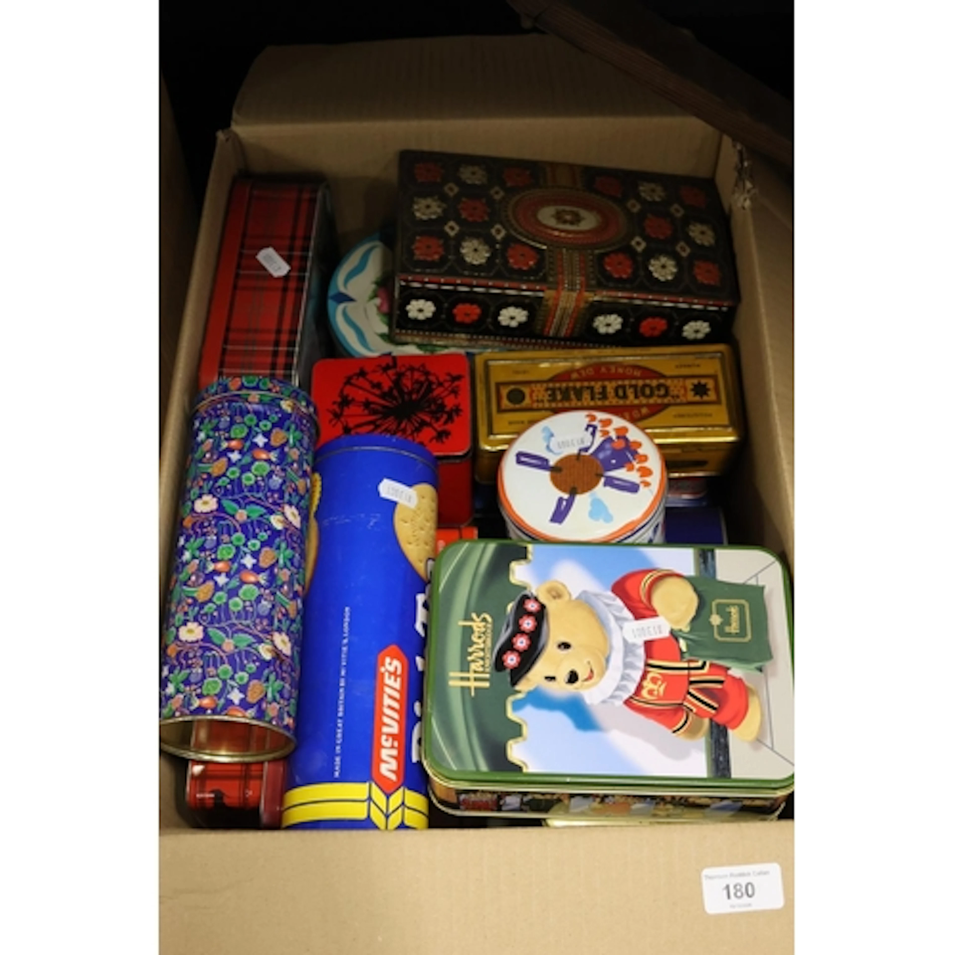 Quantity of vintage tins.