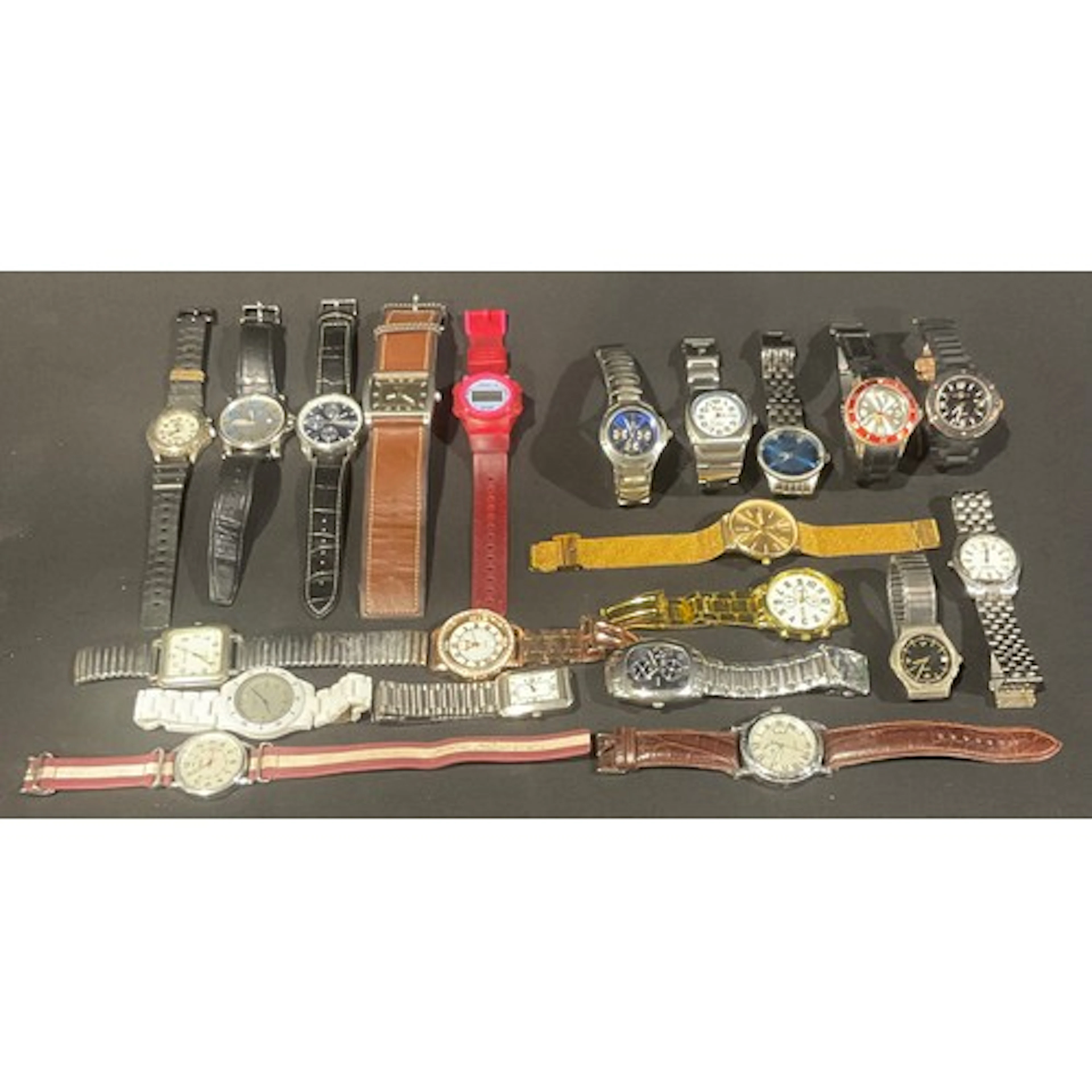 Watches - A accumulation of wristwatches, comprised of vario...
