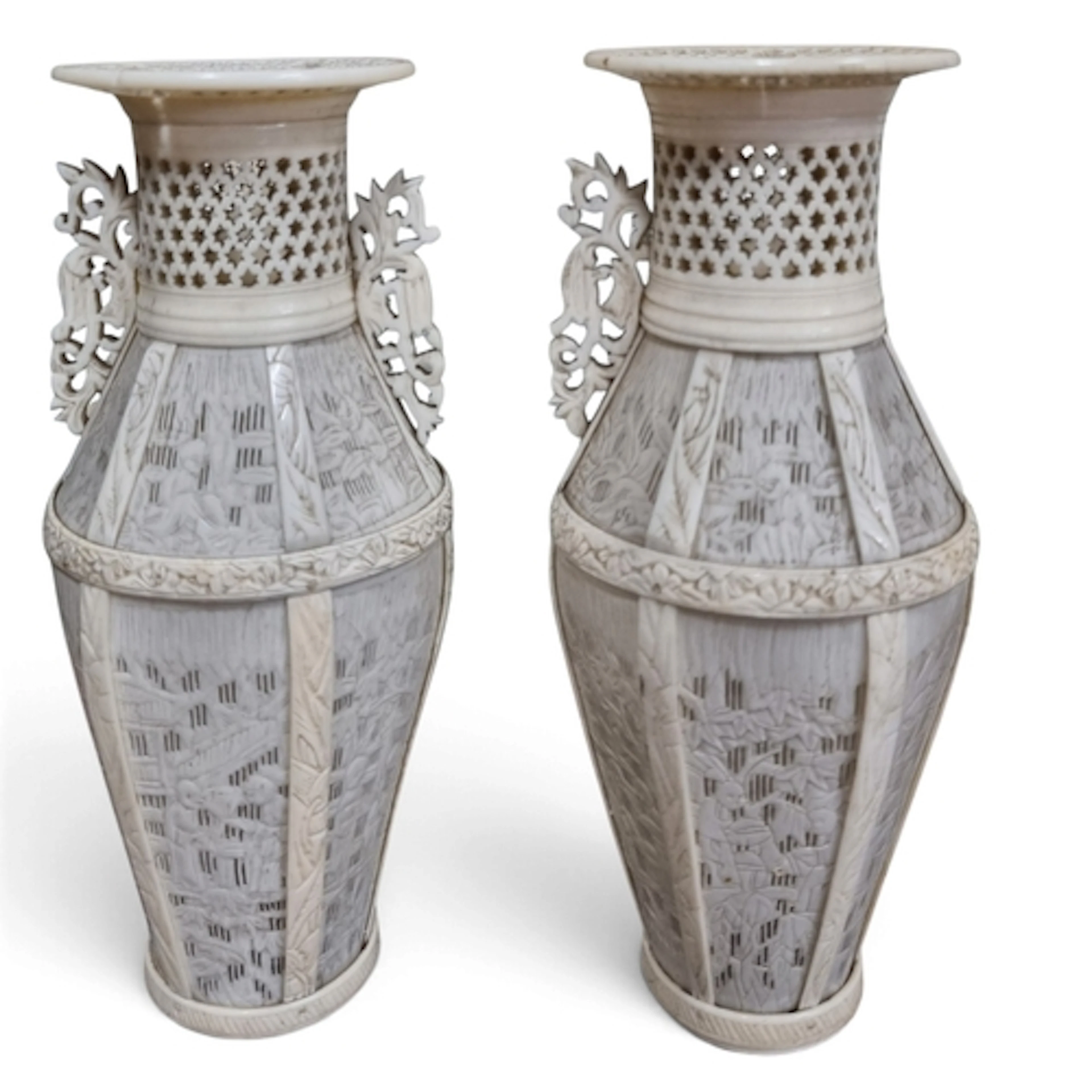 A lovely pair of early 20th Century Chinese baluster Vases m...