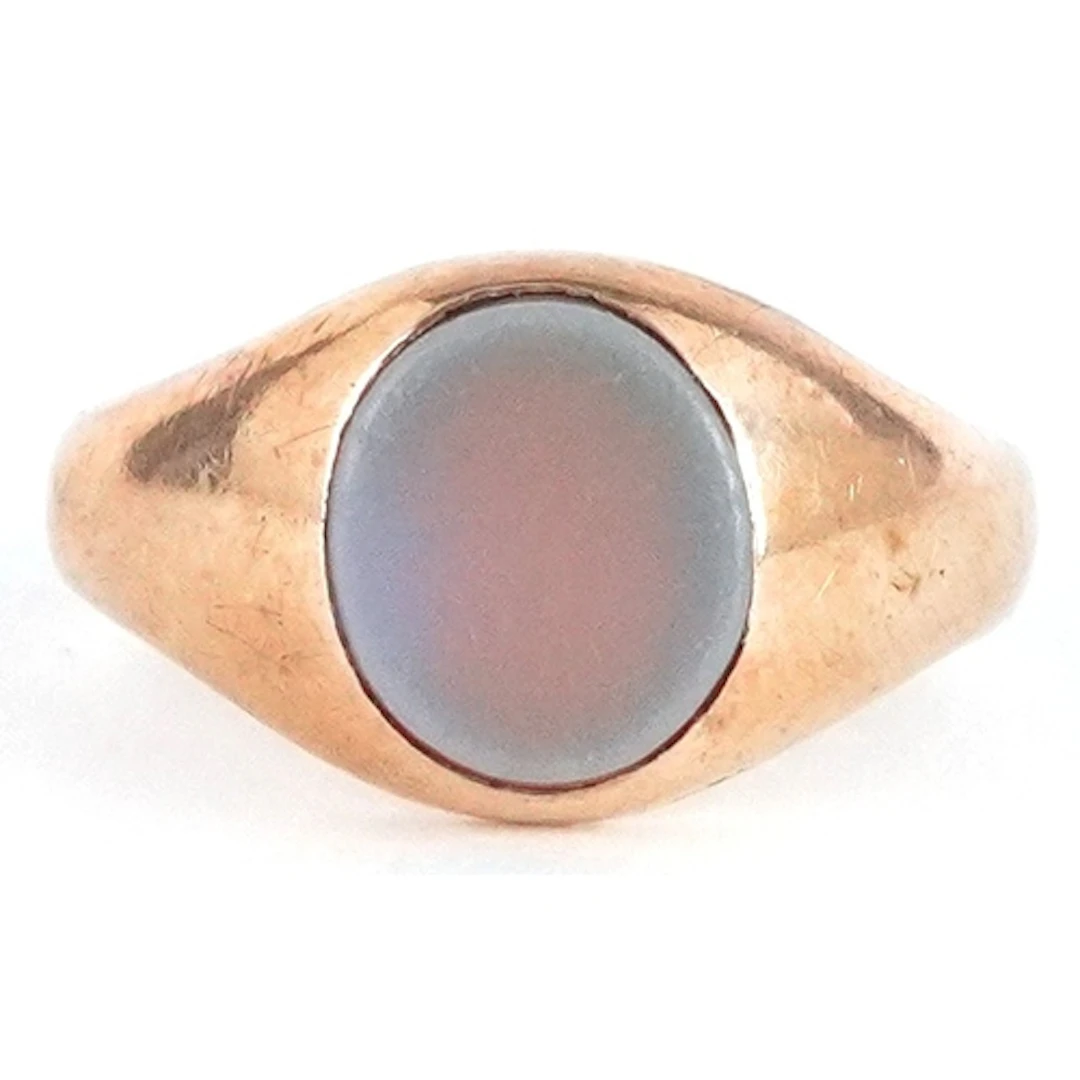 9ct rose gold antique sardonyx signet ring, size R, 5.6g.
