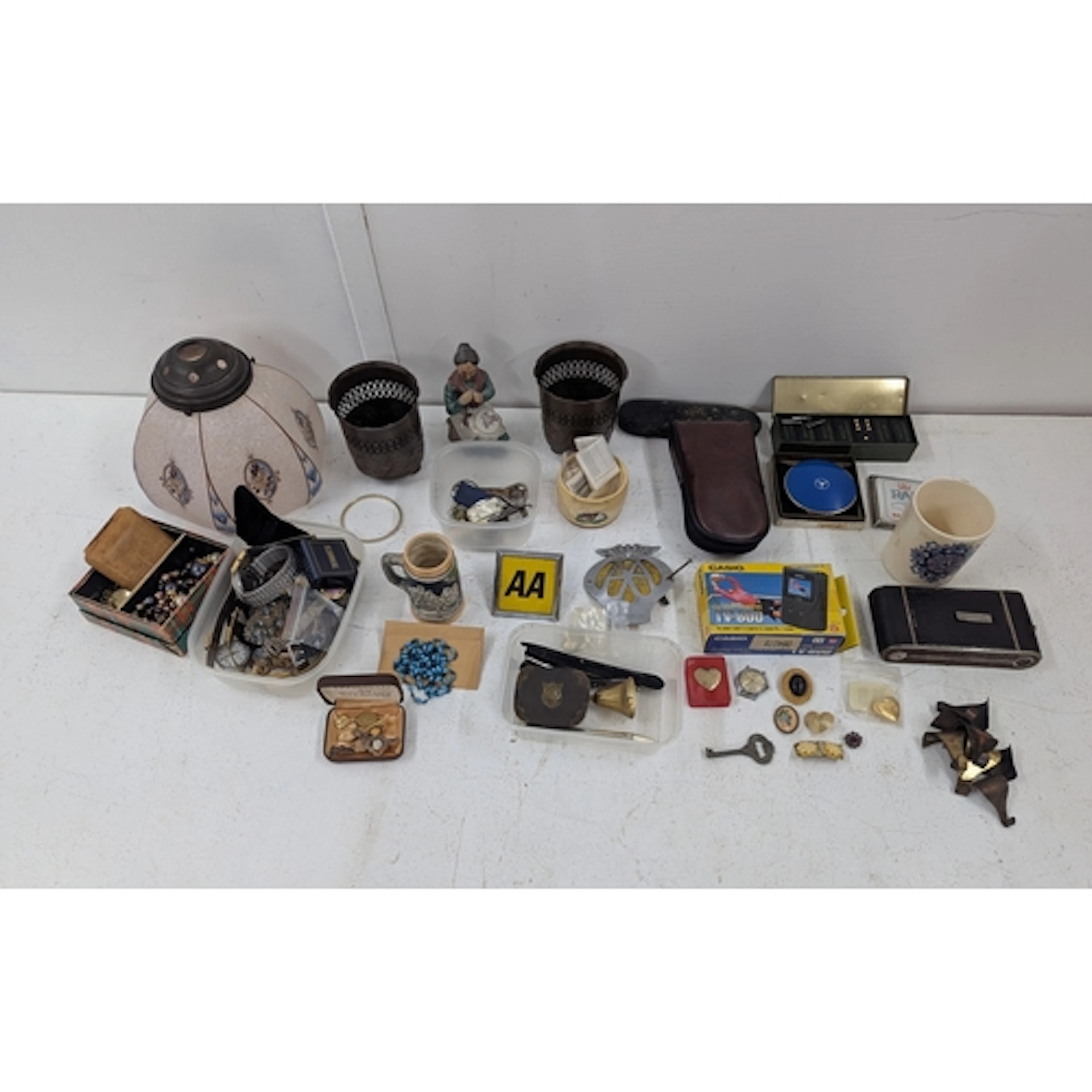 A mixed lot to include a glass lampshade, AA badges, an RAC ...