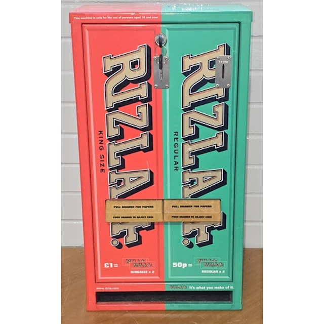 Vintage dual column red/green Rizla vending machine with key...