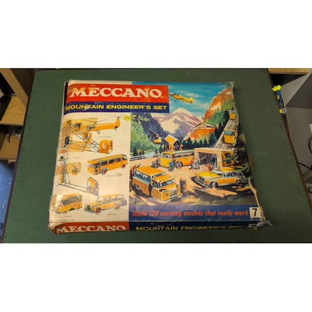 Meccano Mountain Engineer’s Set No. 7, boxed with yellow, bl...
