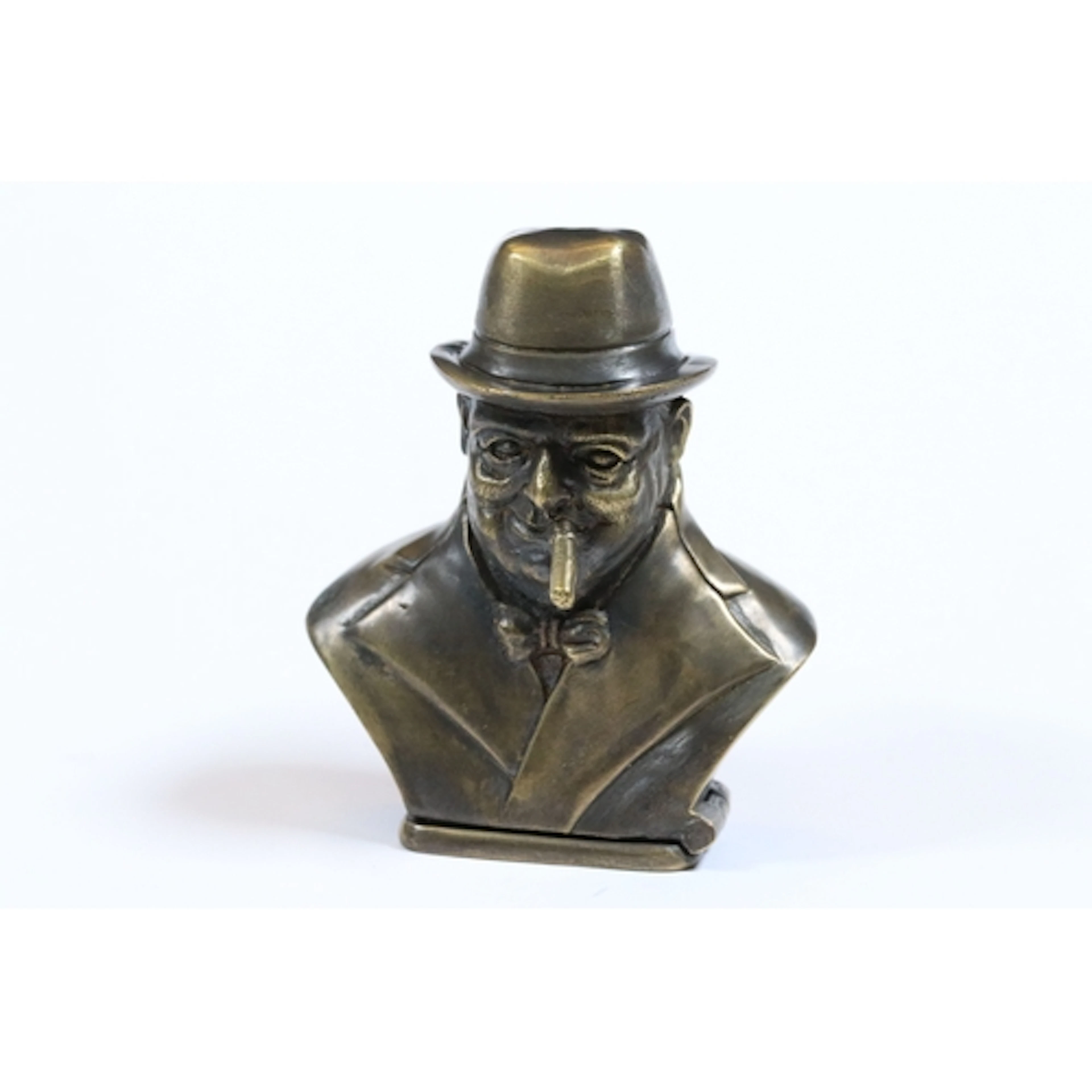 Brass cased Winston Churchill style vesta case
