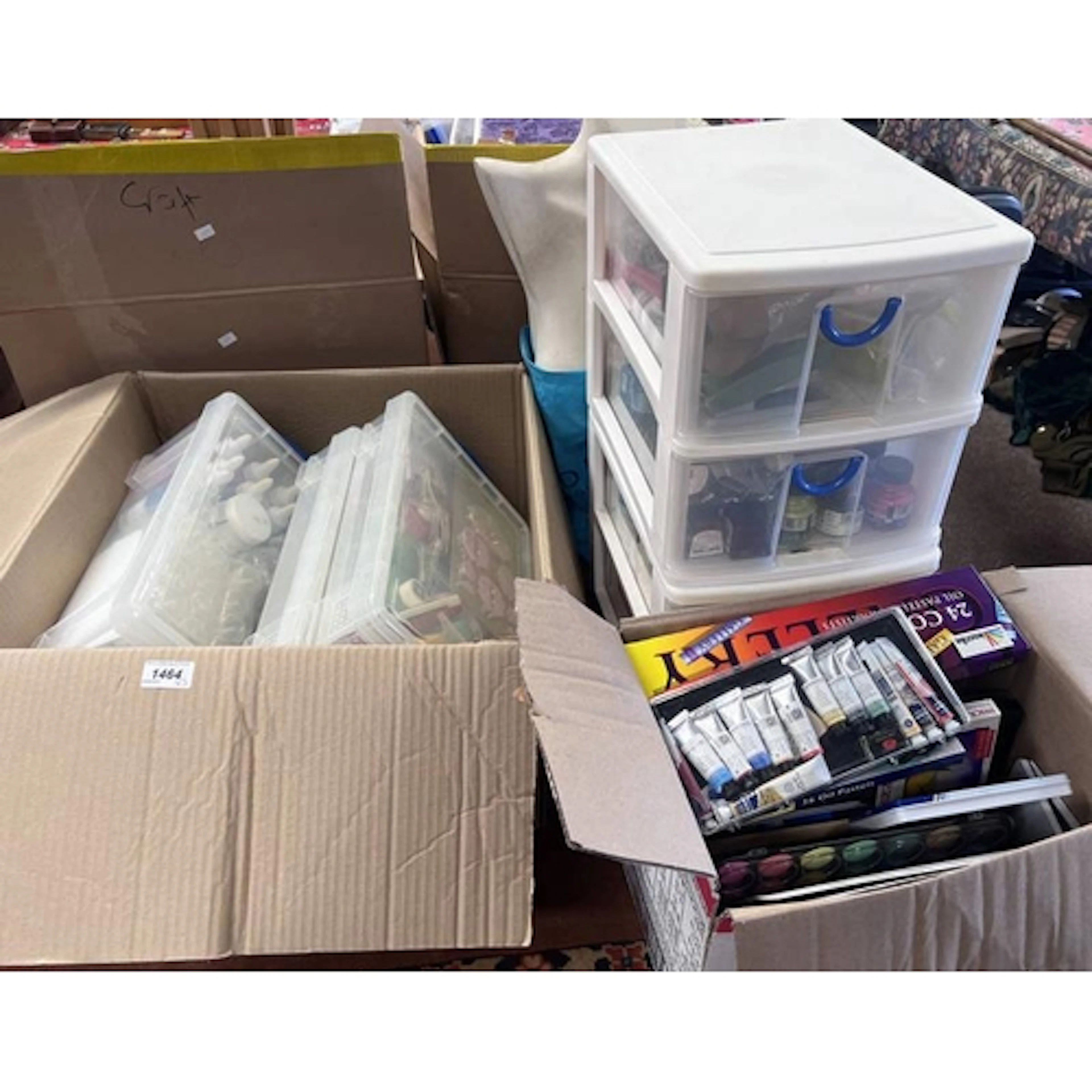 ARTS & CRAFTS RELATED ITEMS TO INCLUDE PAINT, OIL PASTEL SET...