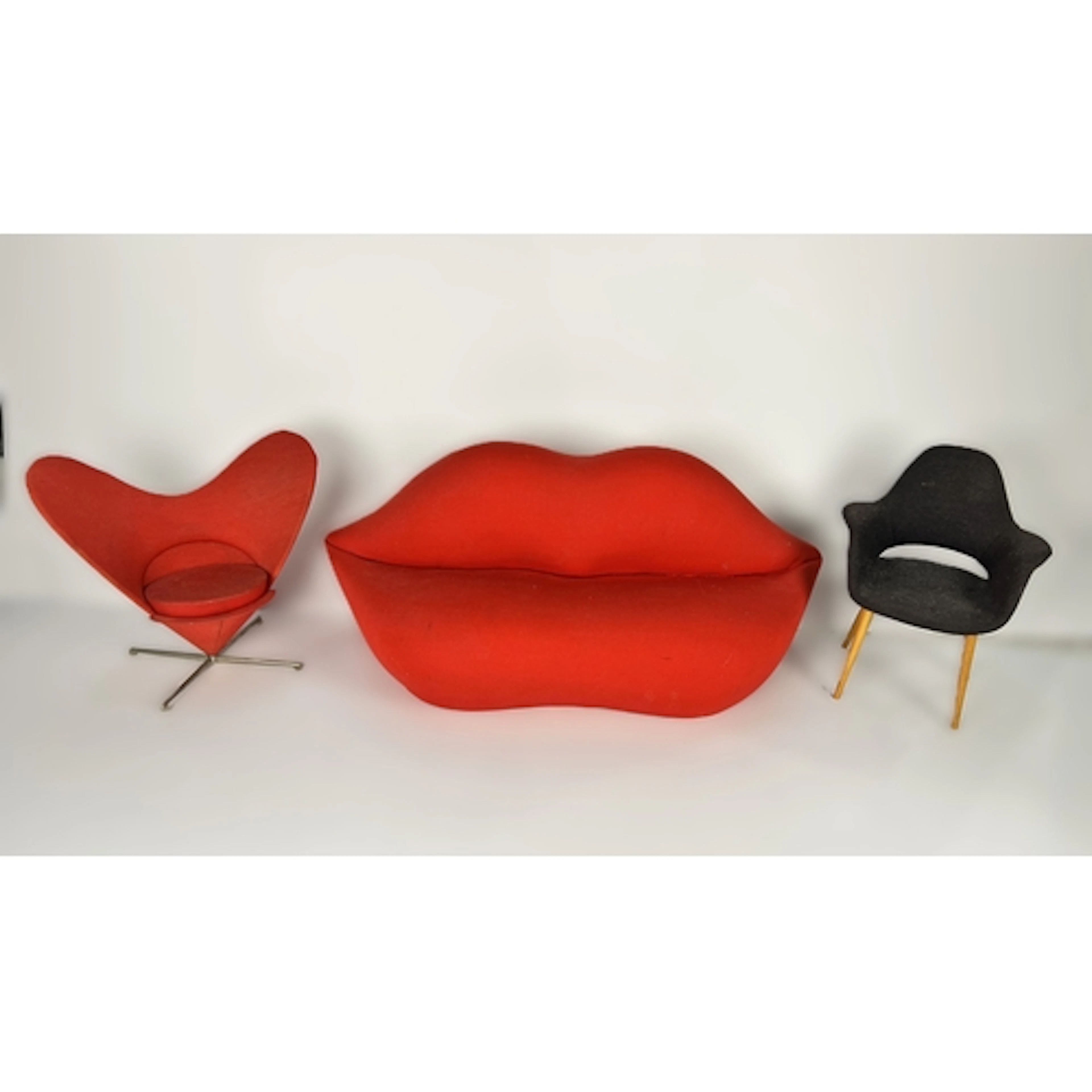 VITRA DESIGN MUSEUM MINIATURES: a Bocca Lips Sofa inspired b...
