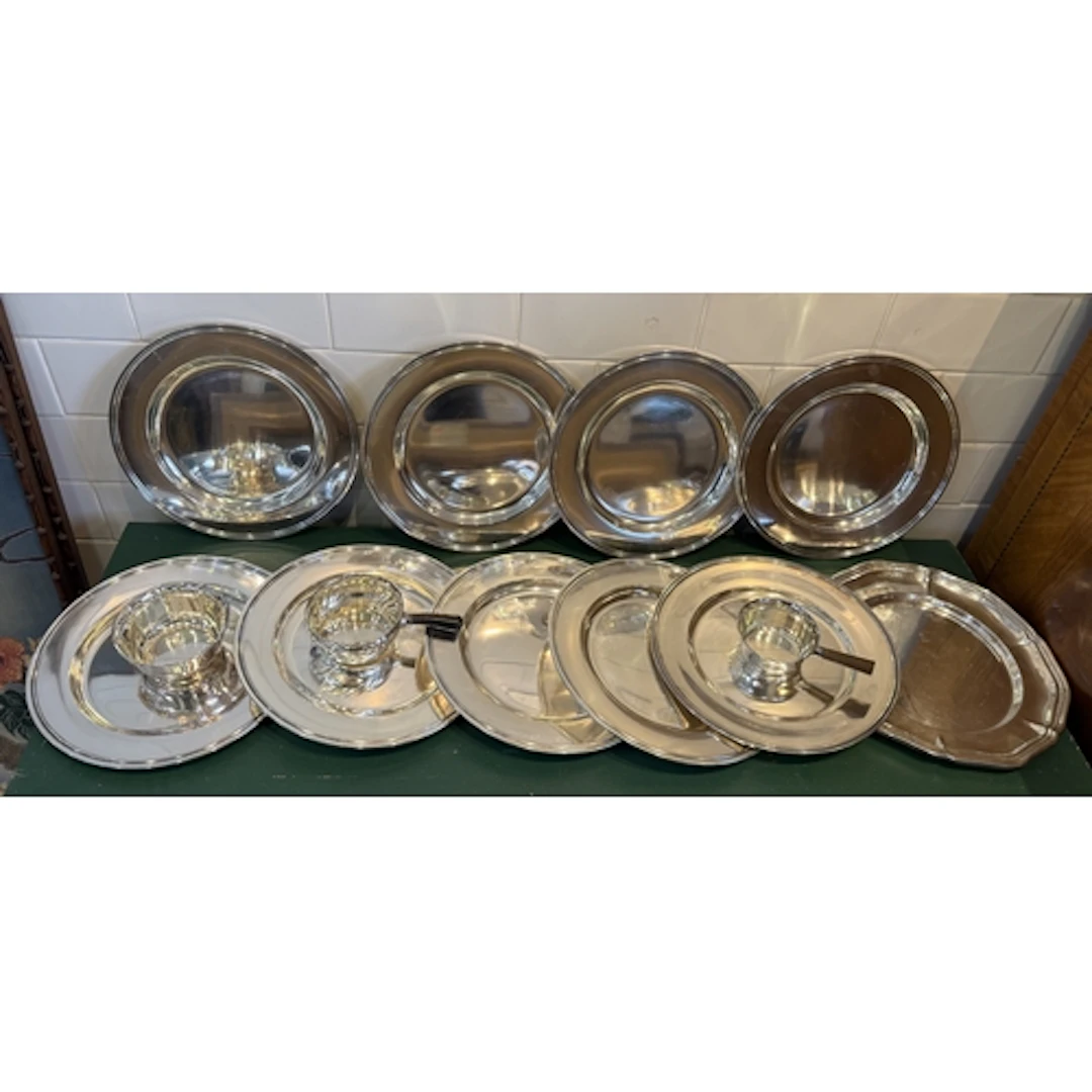 A SET OF EIGHT DANISH ELECTROPLATE CIRCULAR PLATES, 26.5CM D...