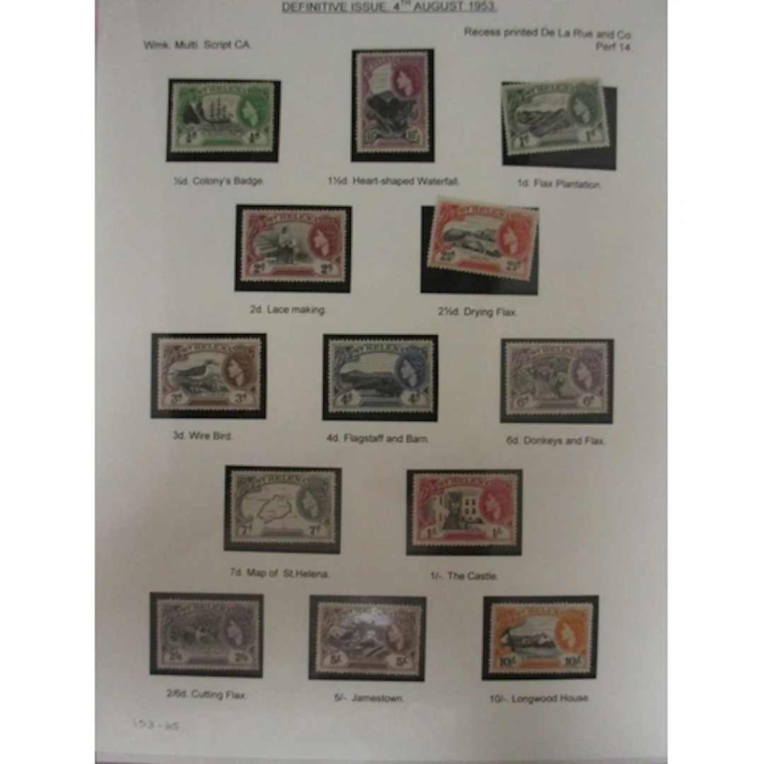 St Helena. A nicely presented QEII collection, M or UM, in 3...