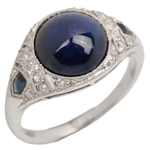 An attractive Art Deco sapphire and diamond ring, France, 19...