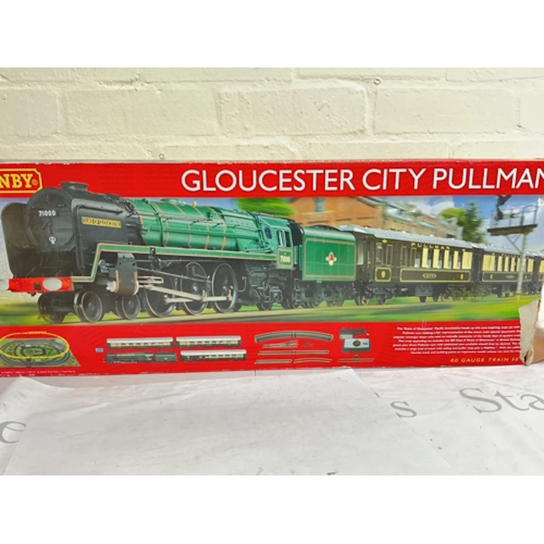 A Boxed Hornby 00 Gauge Gloucester City Pullman #R1177. No R...
