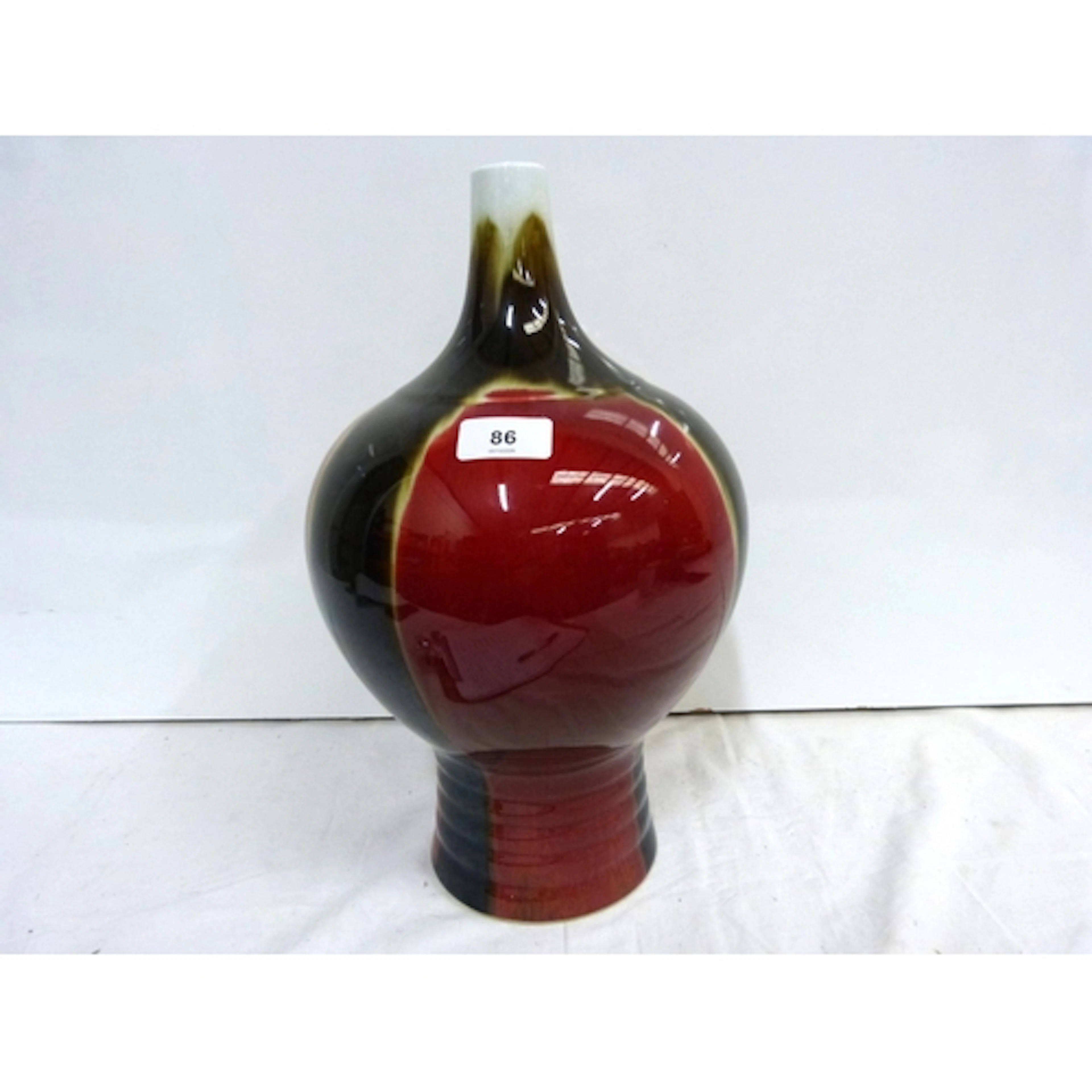 Large modern Chinese studio pottery vase H.39cm