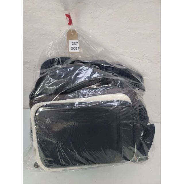 ONE BAG OF MAINLY LAPTOP BAGS