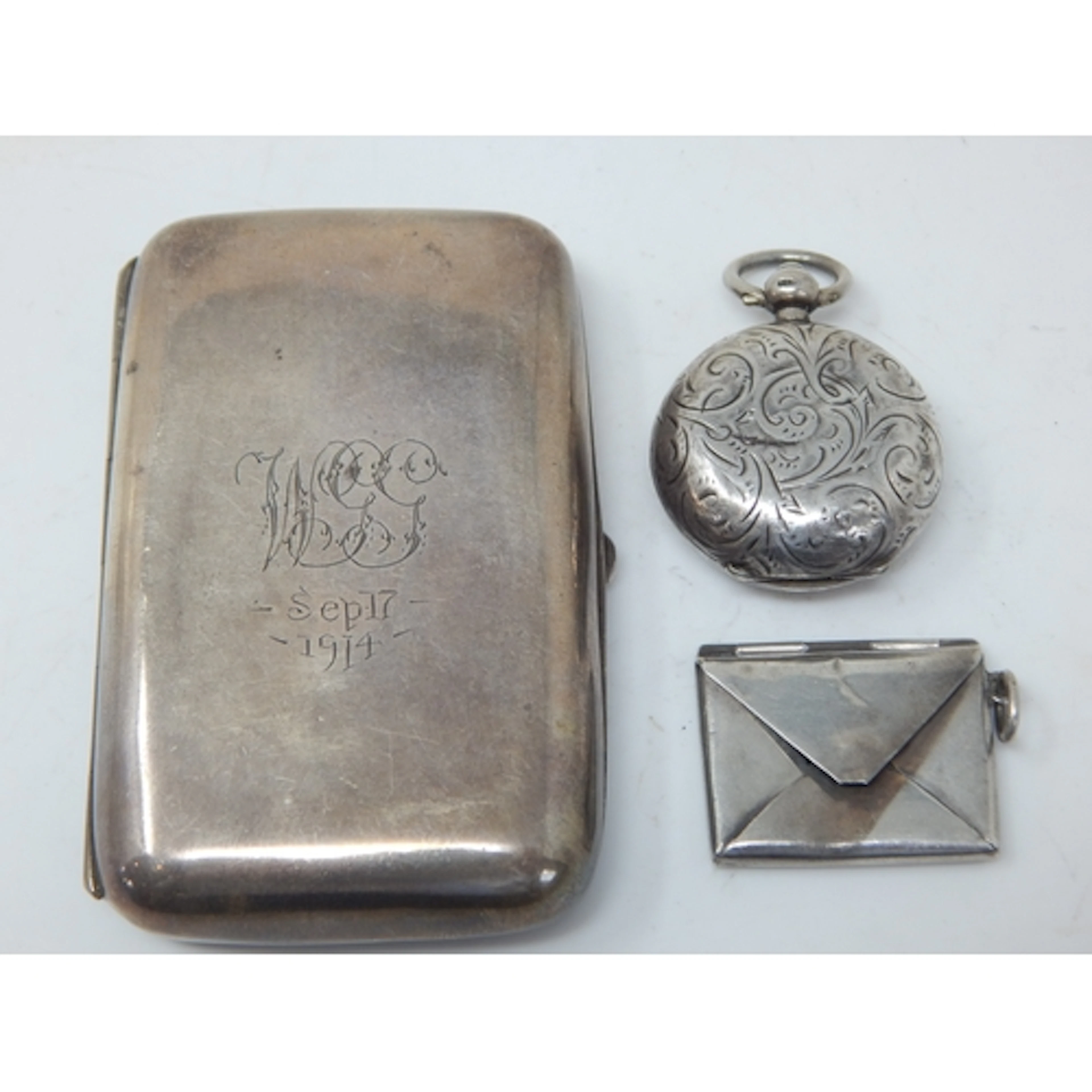A Silver Sovereign Holder Hallmarked Birmingham 1912 by A. D...