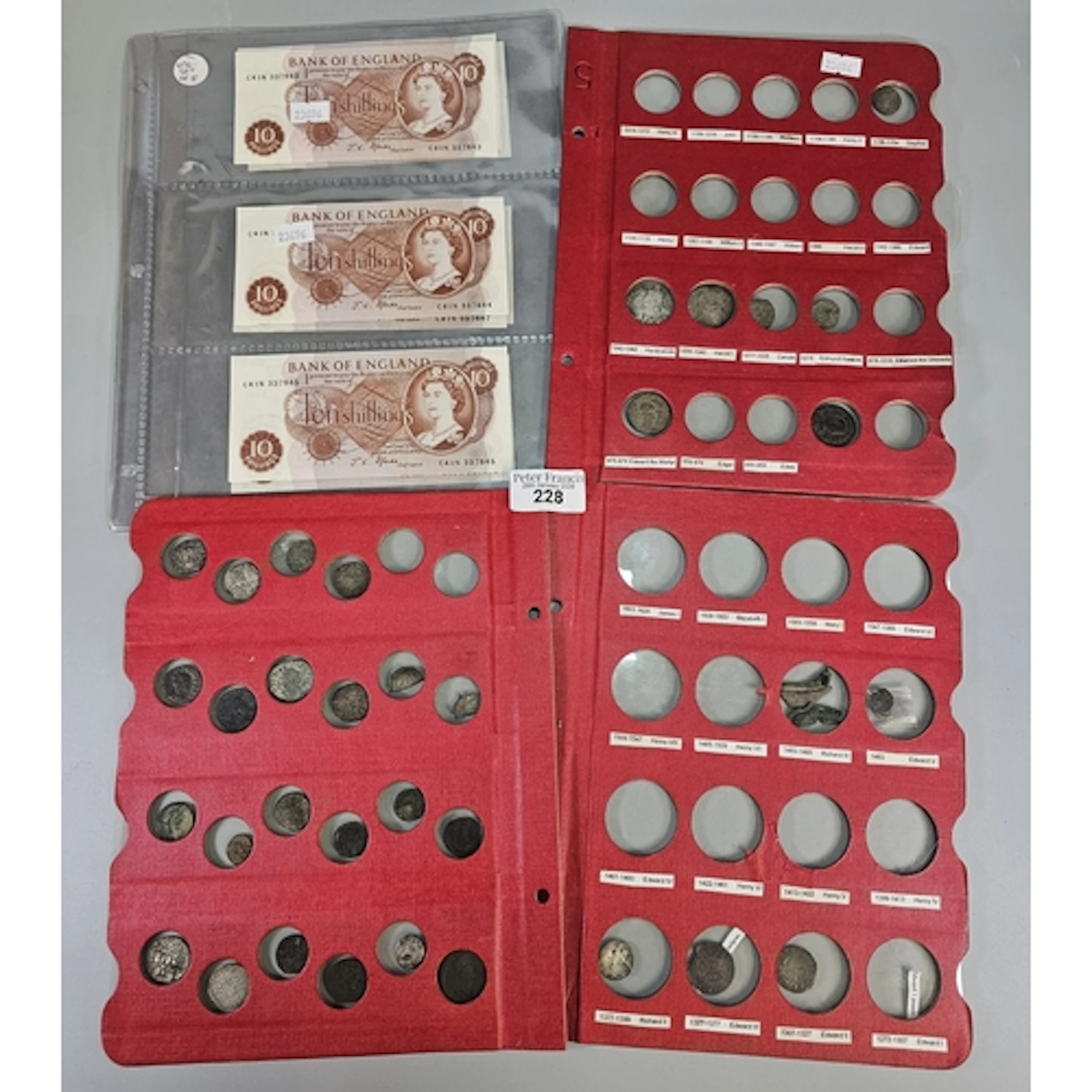 Collection of Bank of England 10 Shillings Notes, together w...