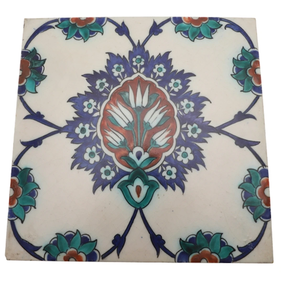 EARLY IZNIK POTTERY TILE - CHRISTIES PROVENANCE. 16th of 17t...