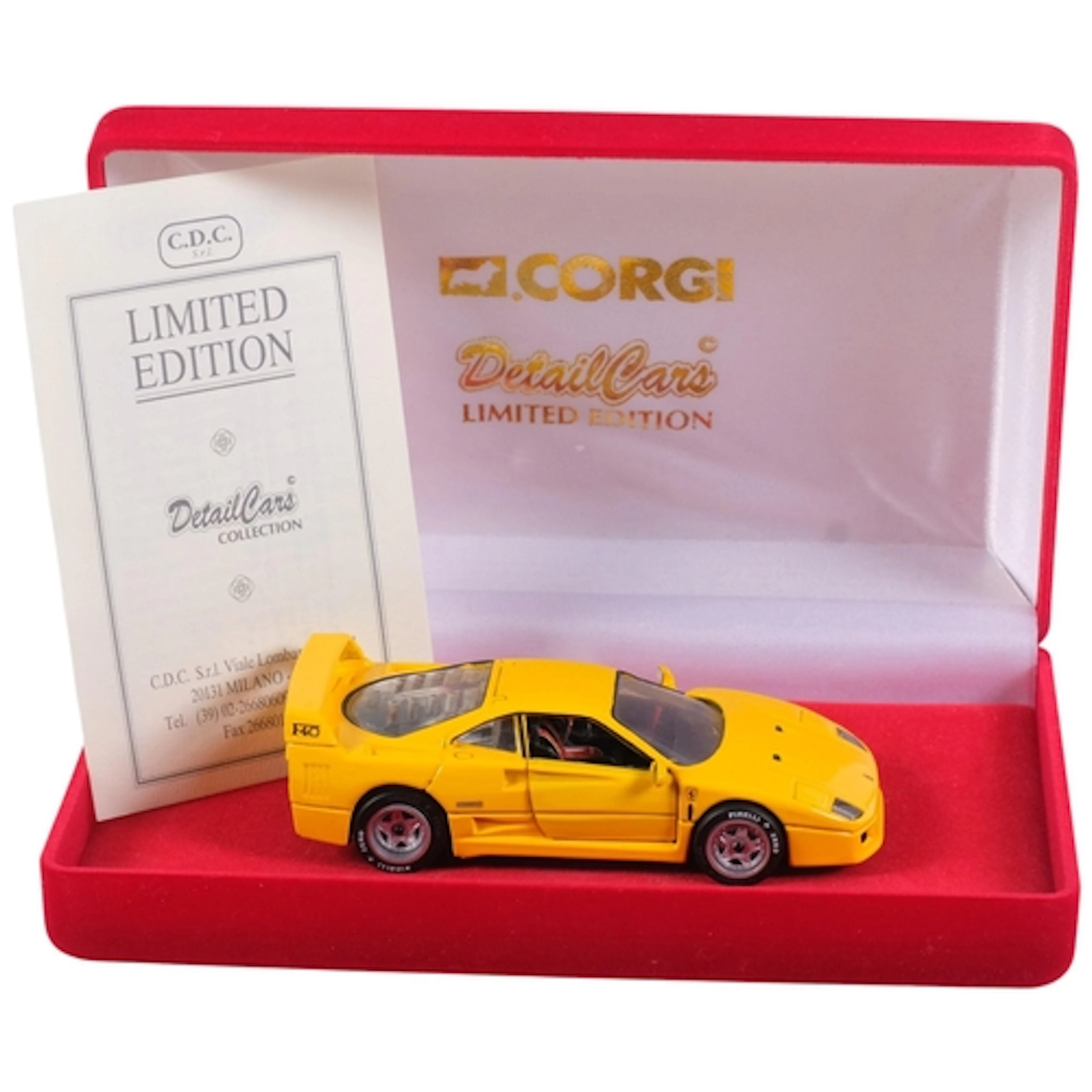 A limited edition Corgi Detail Cars Ferrari F40, Art.1005, i...