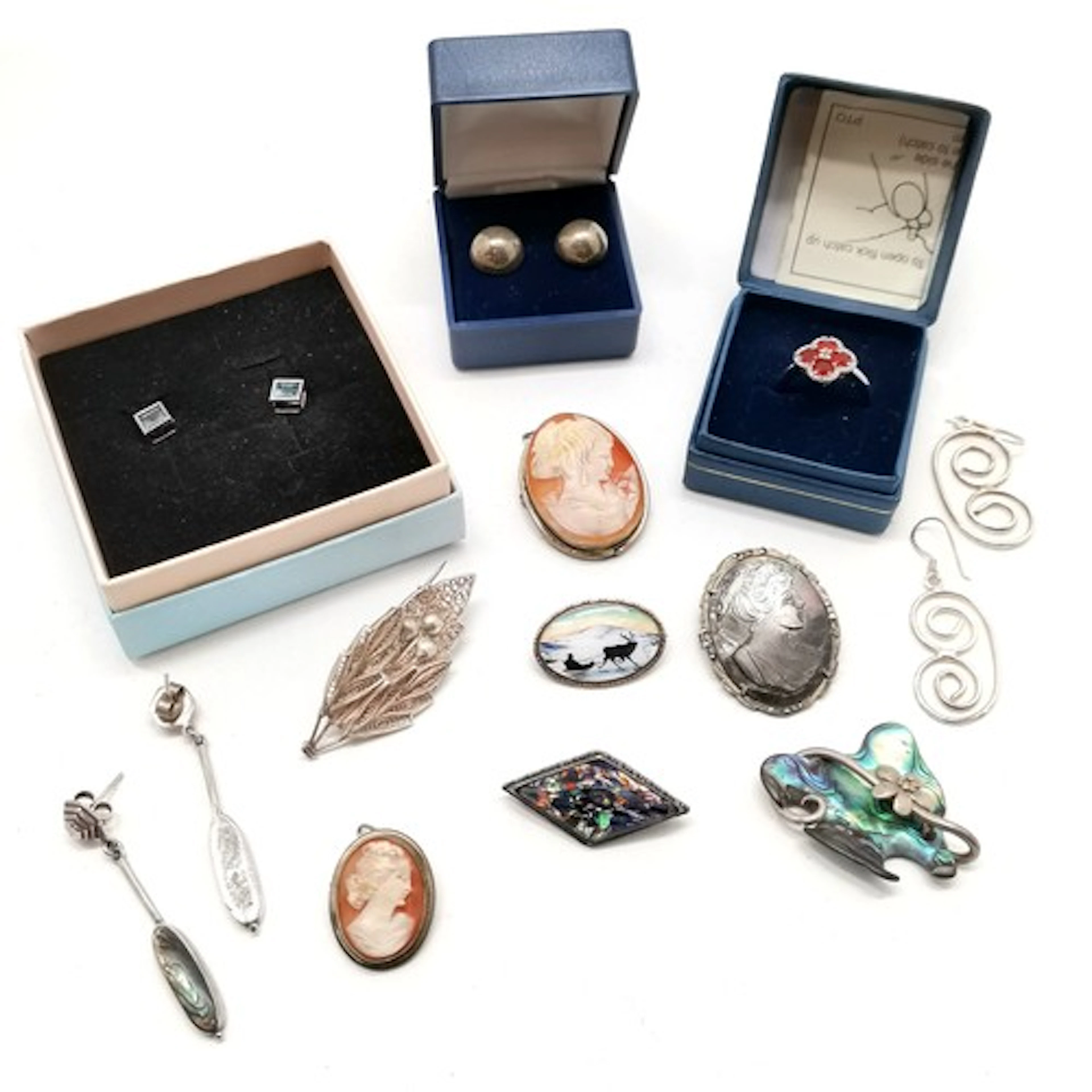 Qty of silver jewellery inc Norwegian enamel brooch, hand ca...