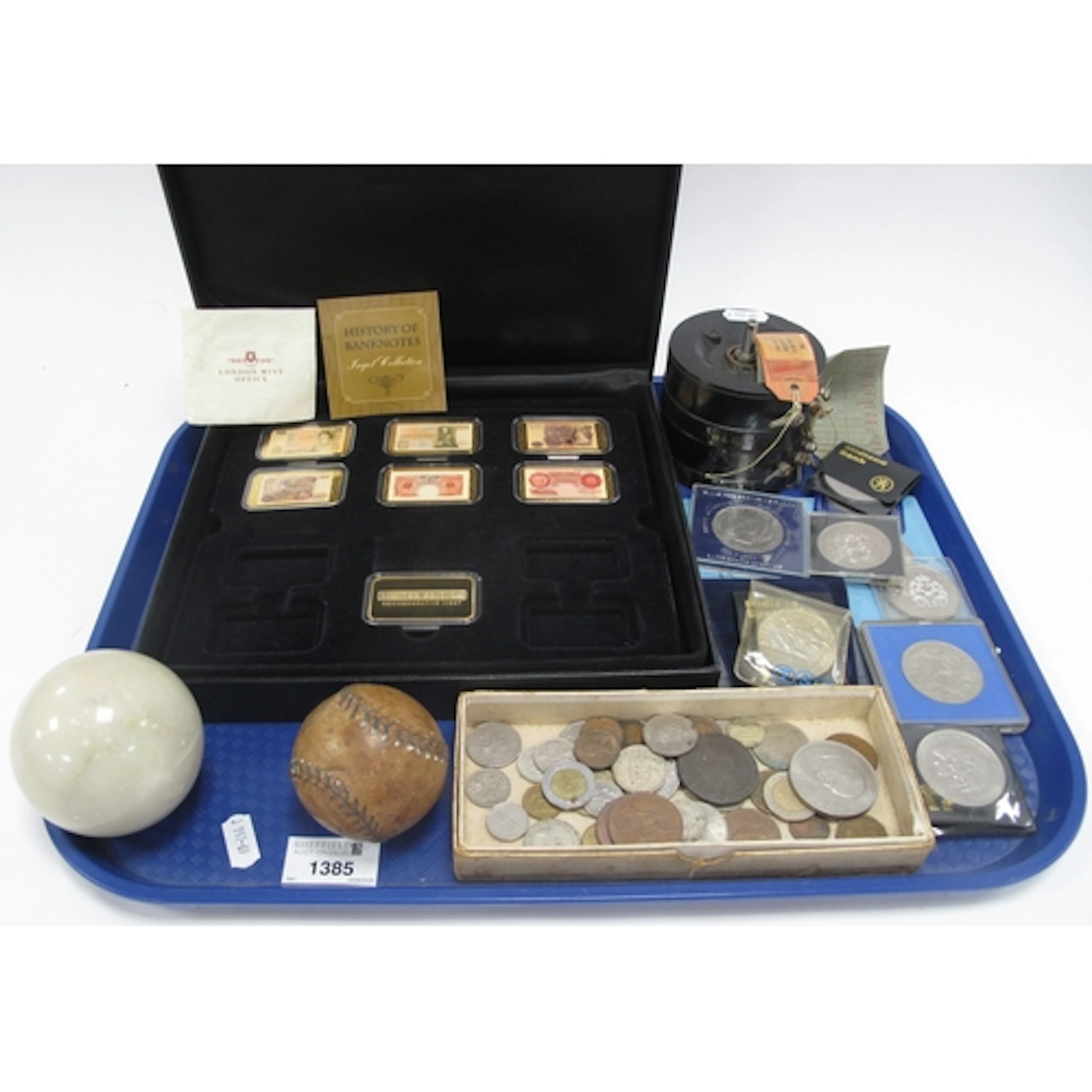 Coins and Collectables, including quantity of mixed vintage ...