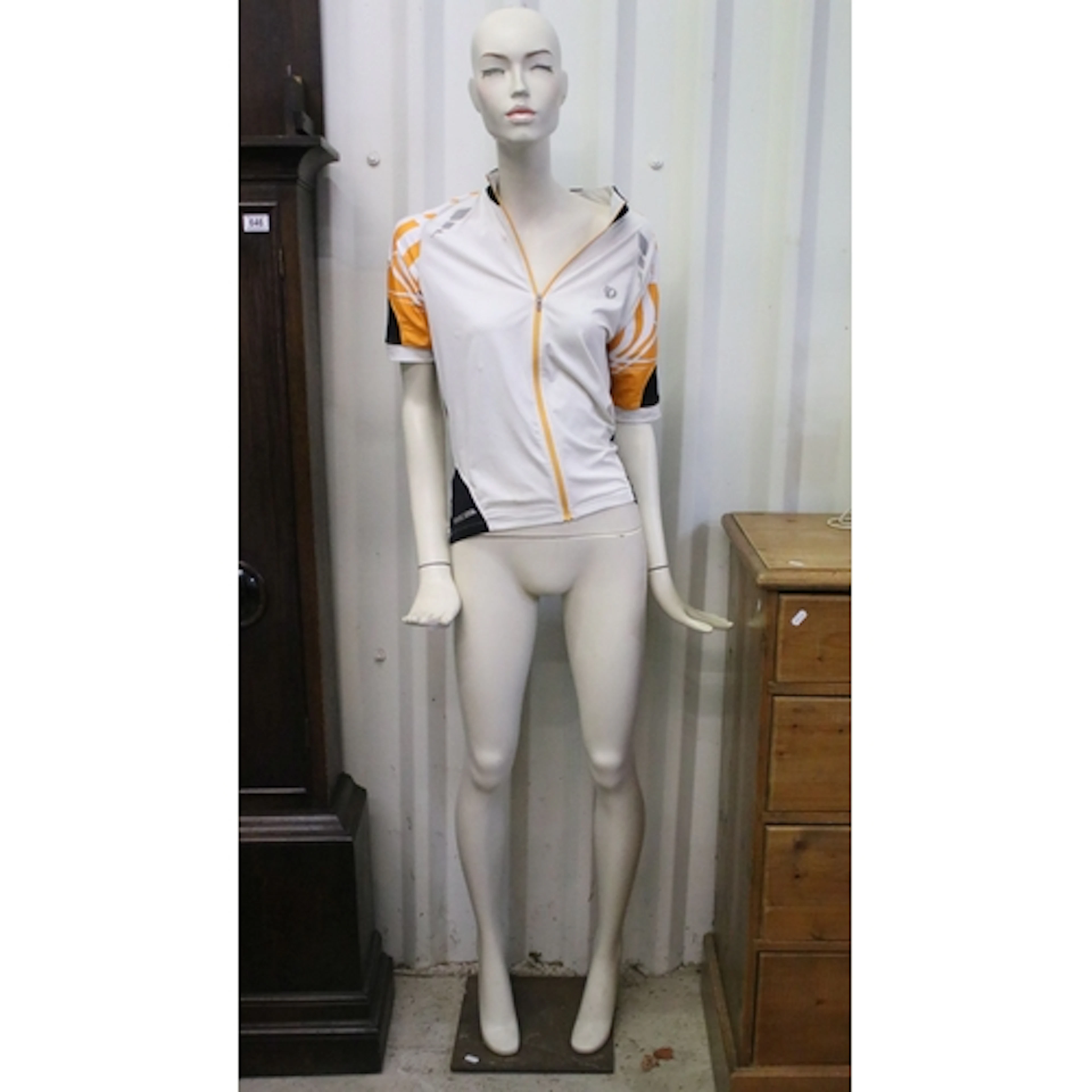 Mid 20th century full length shop mannequin, female figure w...