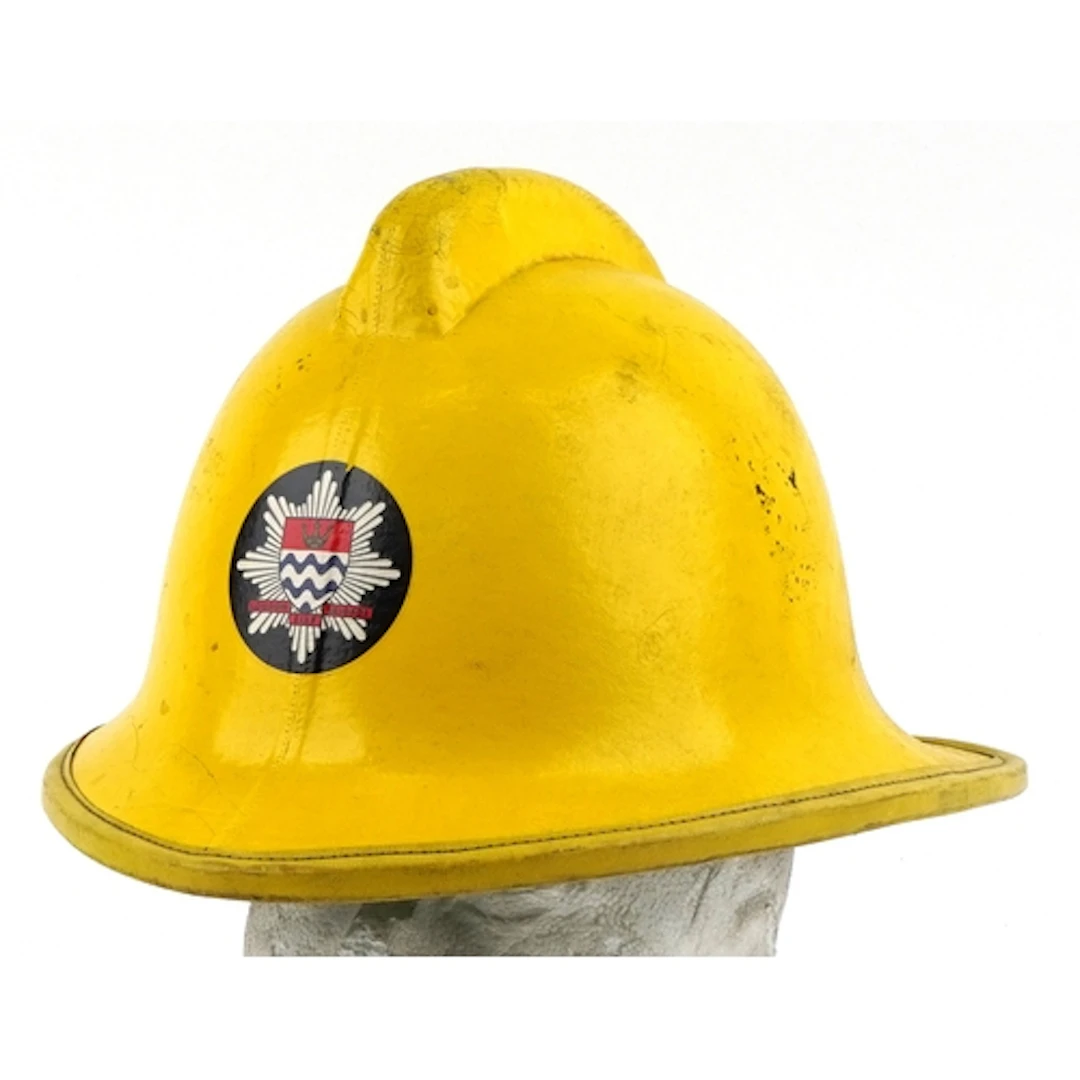 Vintage Cork firemen's helmet with London Fire Brigade insig...
