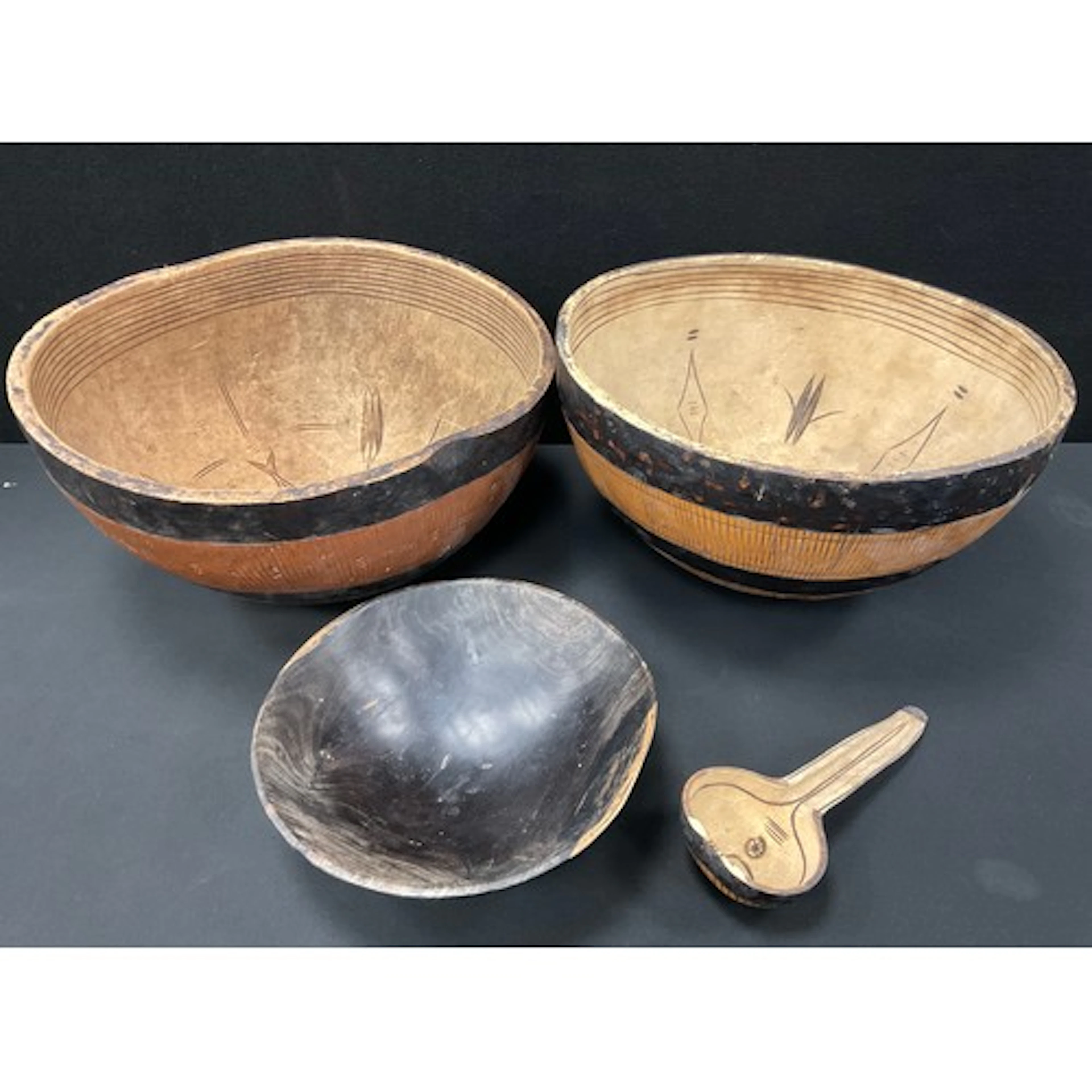 Tribal Art - a Ghanaian carved Lobi bowl, well figured, scar...