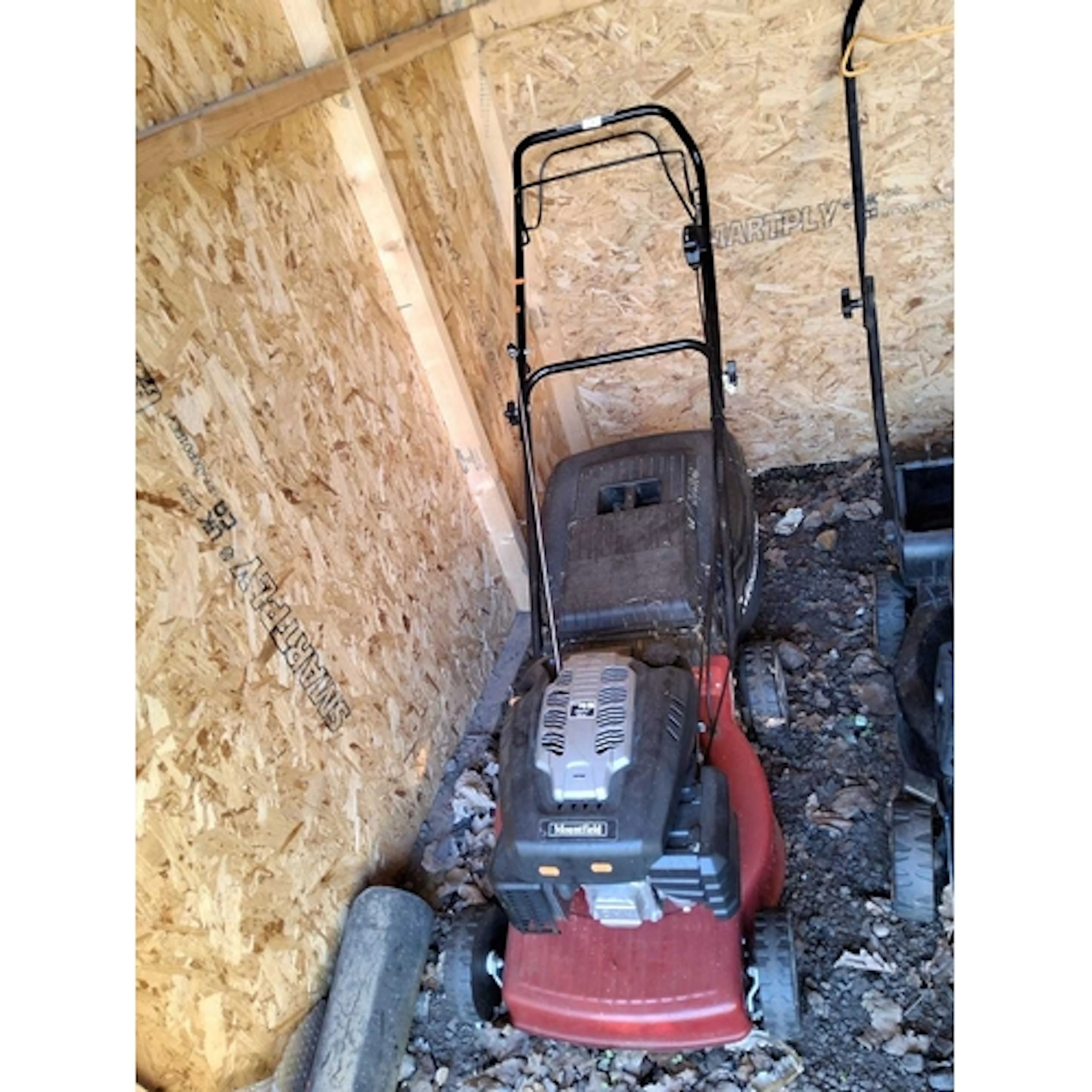 A MOUNTFIELD RM45 SELF PROPELLED PETROL LAWN MOWER with gras...