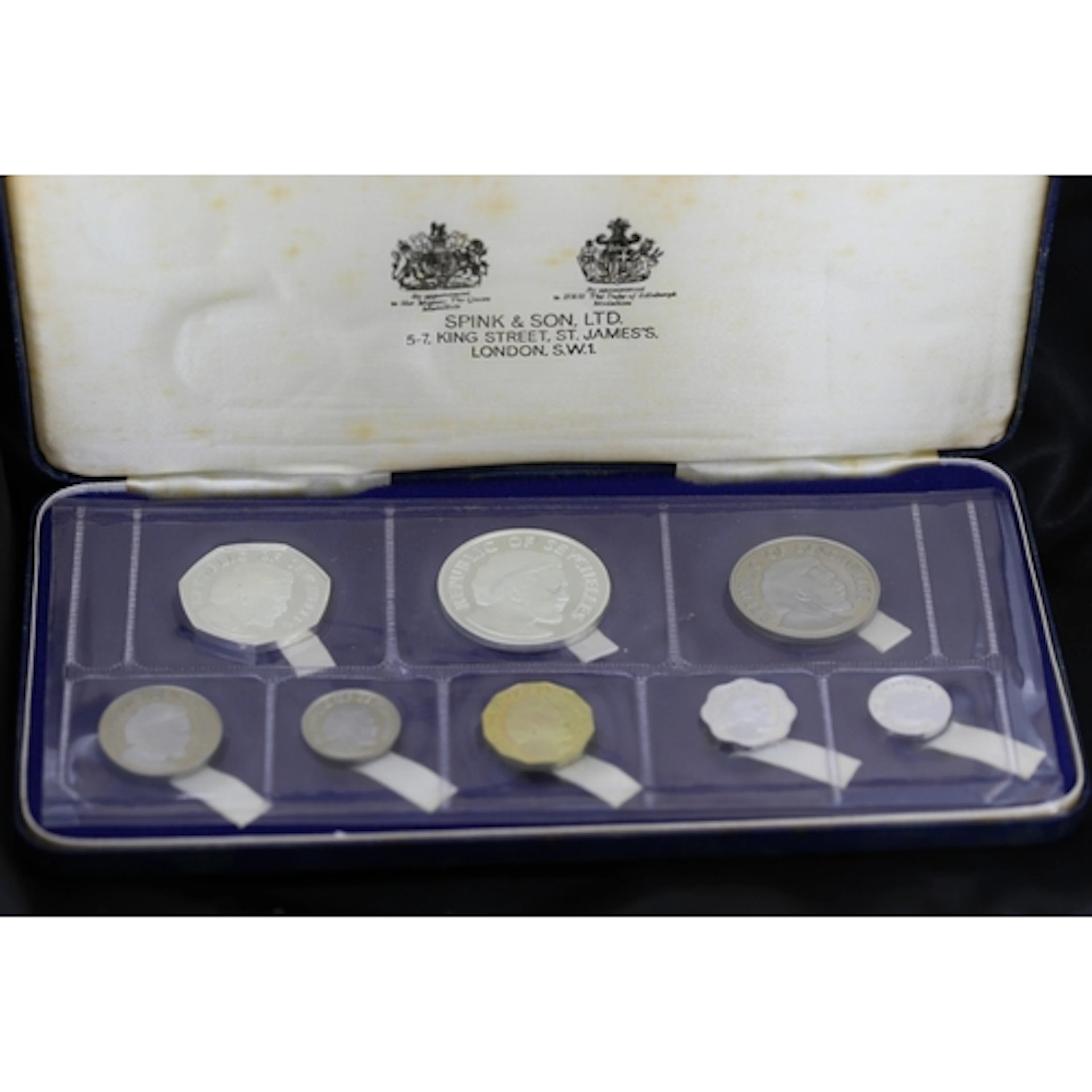 1976 Seychelles Legal Tender 8 Coin Proof Set 10 Rupee, 5 Ru...