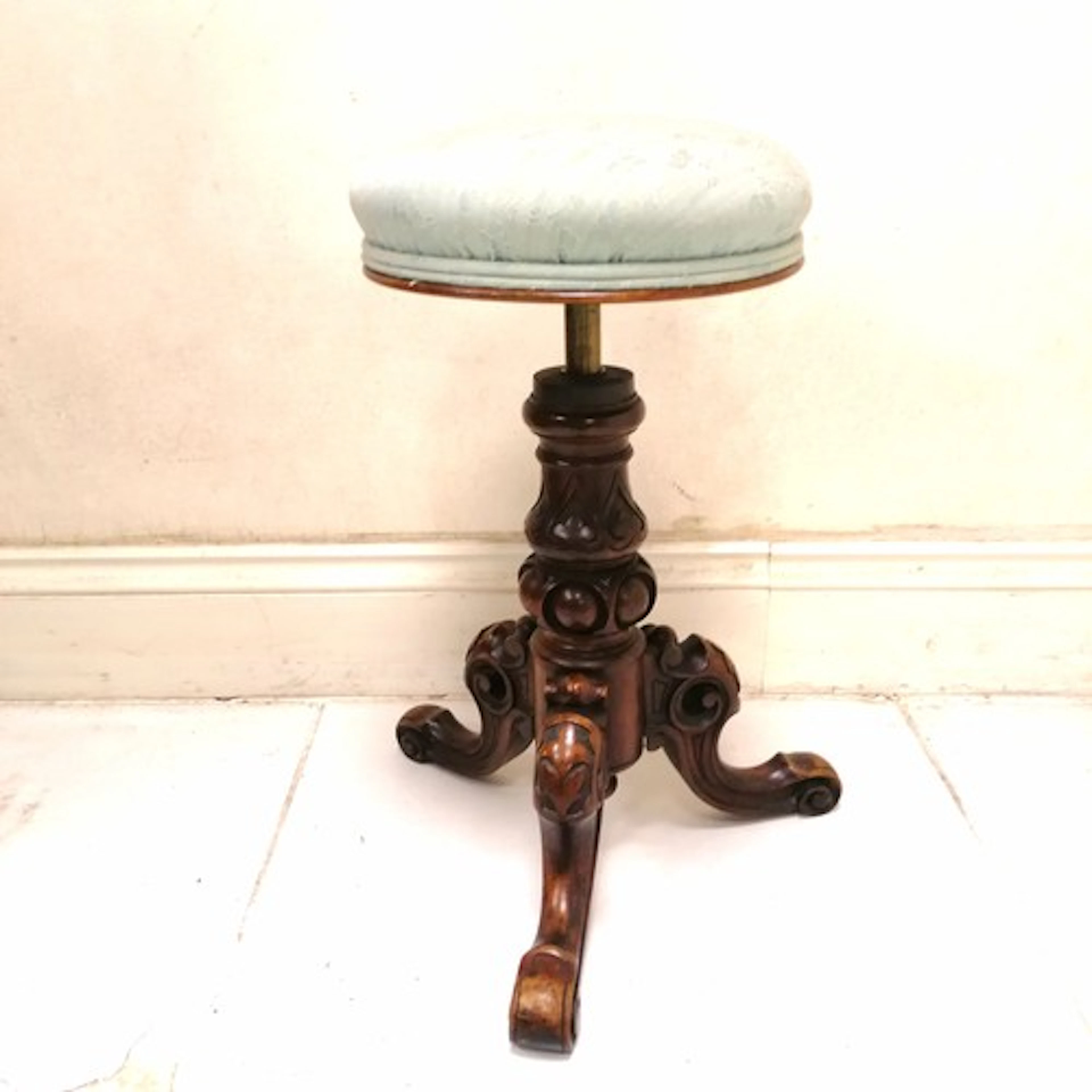 Antique hand carved walnut revolving adjustable piano stool ...