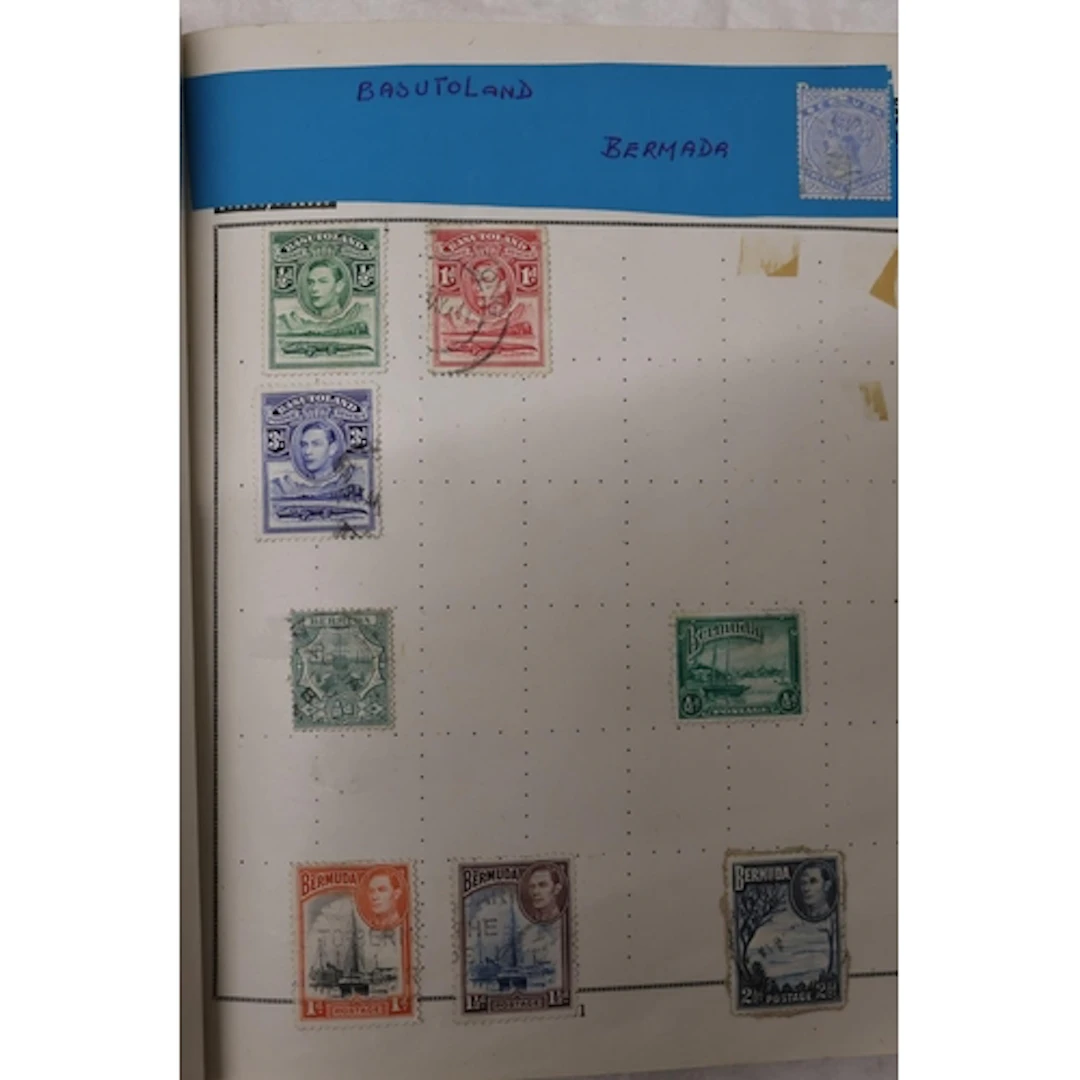 Stamp collection to include GB mint stamp presentation packs...