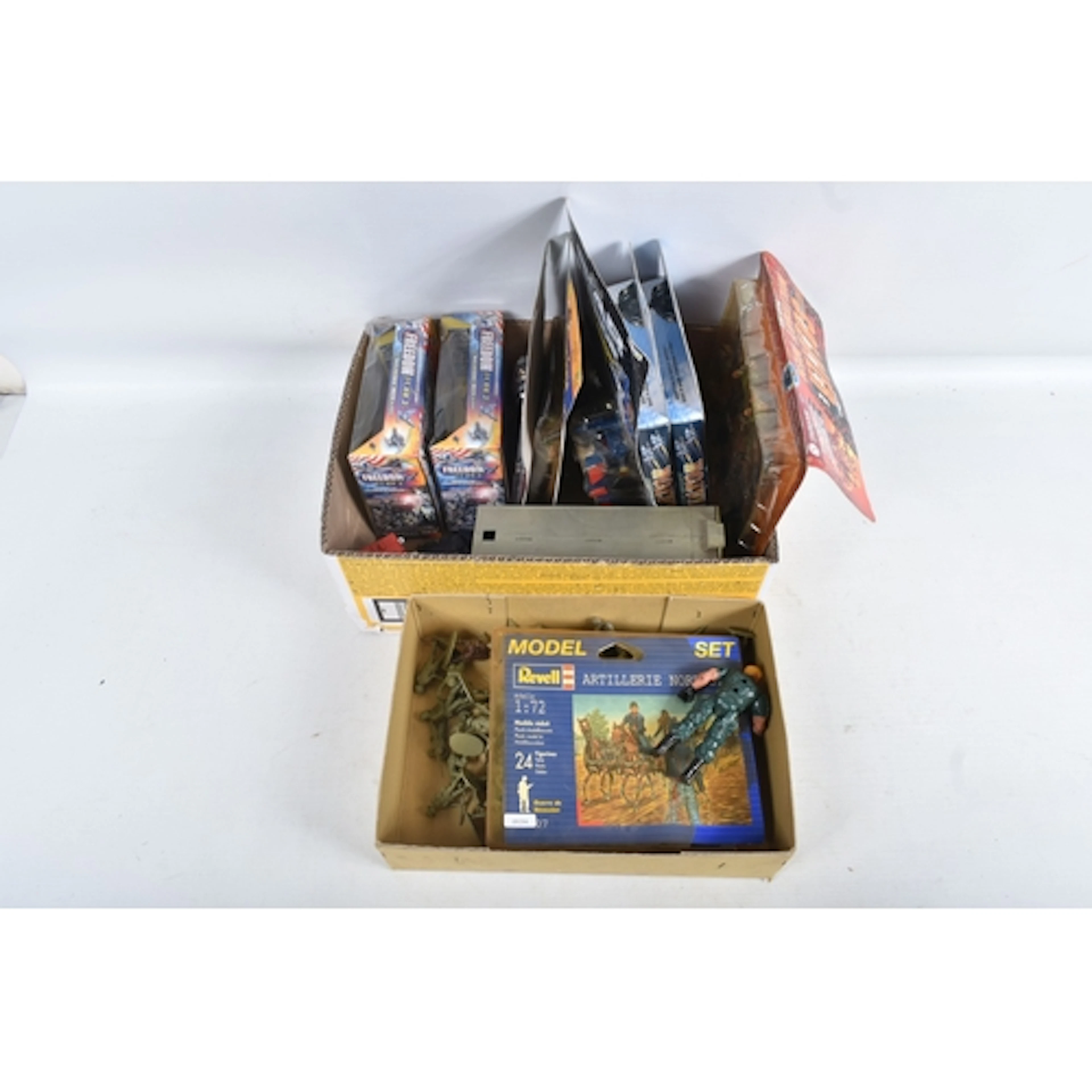 BOXED AND UNBOXED MILITARY RELATED AND OTHER TOYS, to includ...
