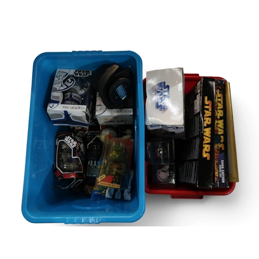 Star Wars collectables, including a framed limited edition f...