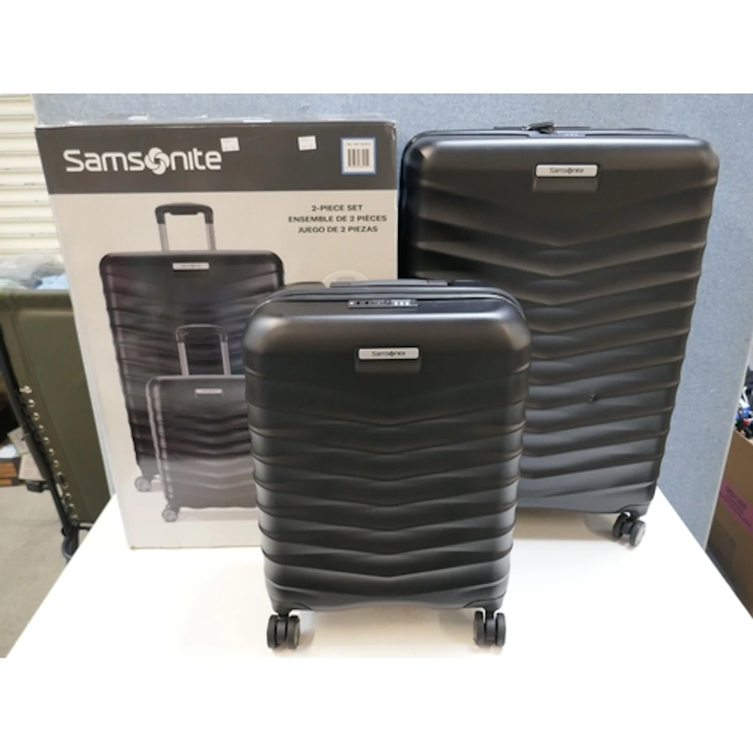 A Samsonite Precision 2 piece hardside suitcase set , origin...