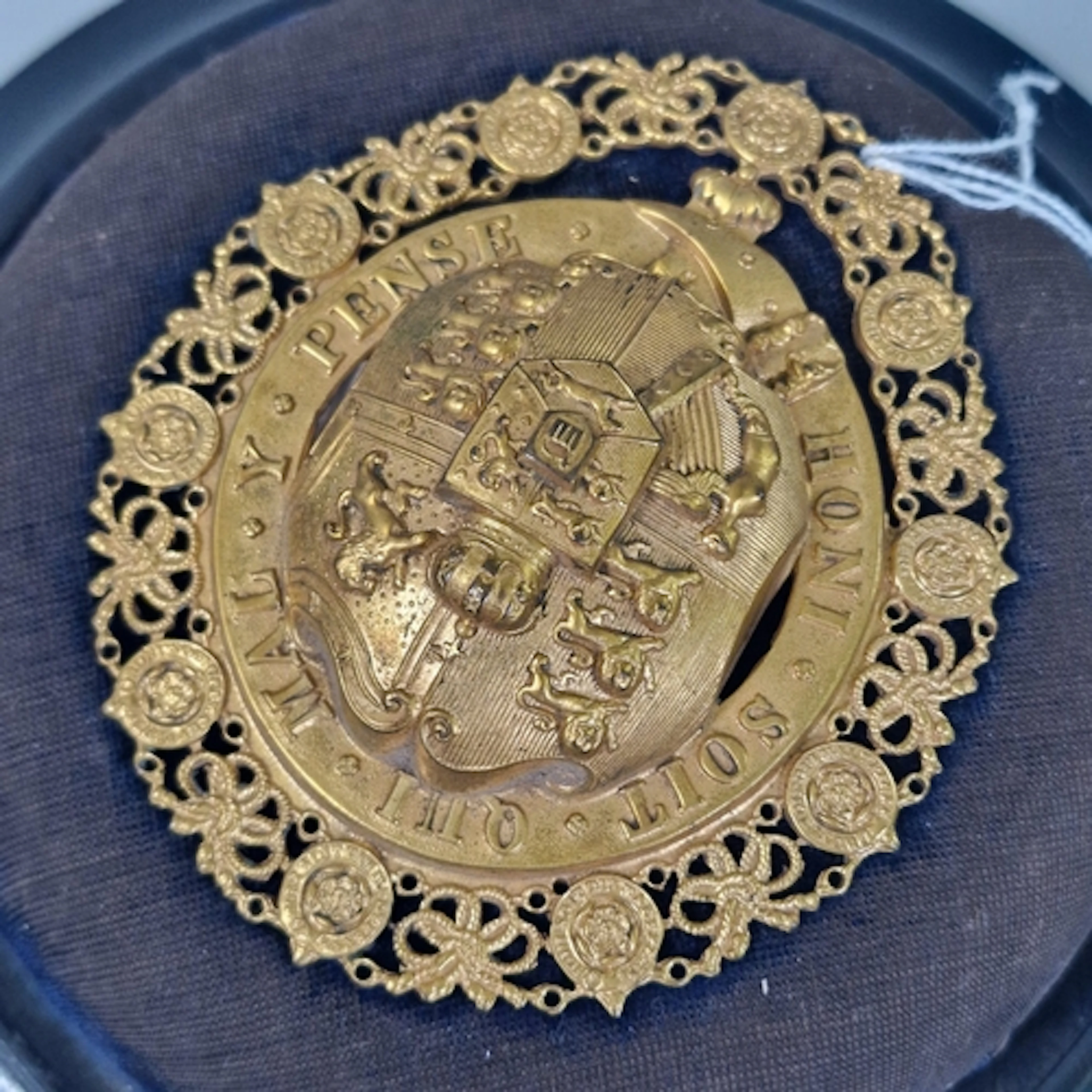 Gilt brass Royal Coat of Arms plaque, George III to William ...
