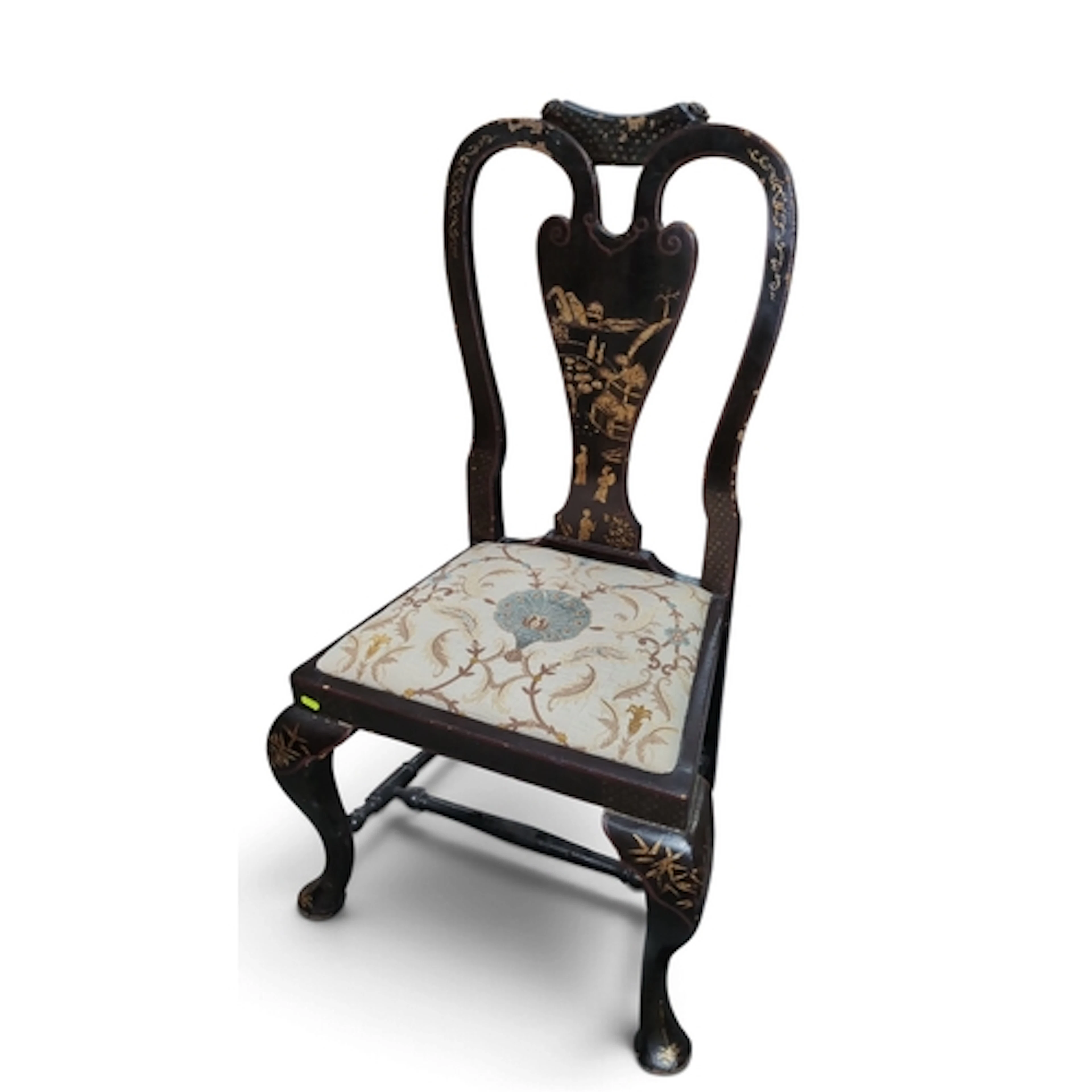 Queen Anne-style black japanned side chair, the vase-shaped ...