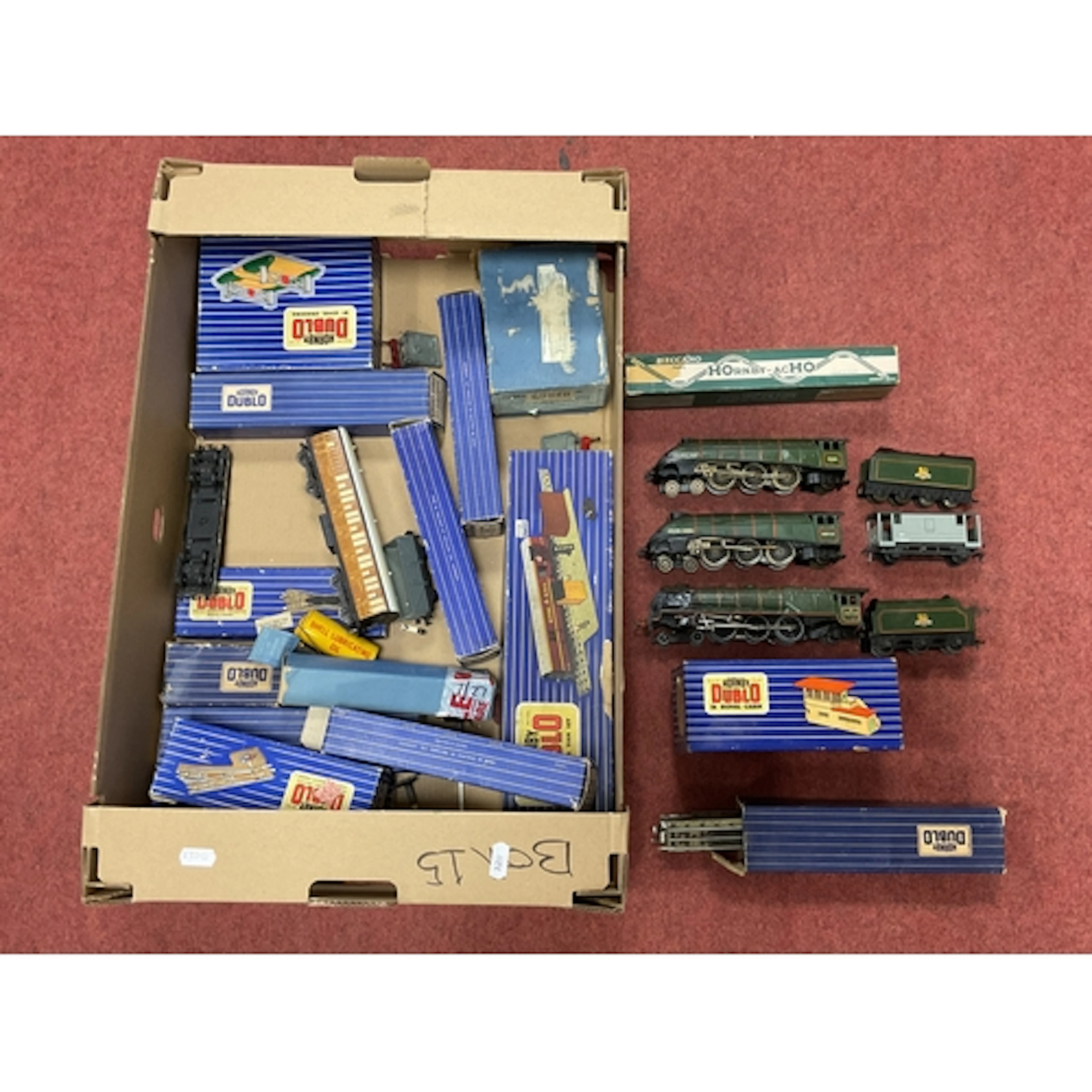 A quantity of Hornby Dublo (3-rail) locomotives, rolling sto...
