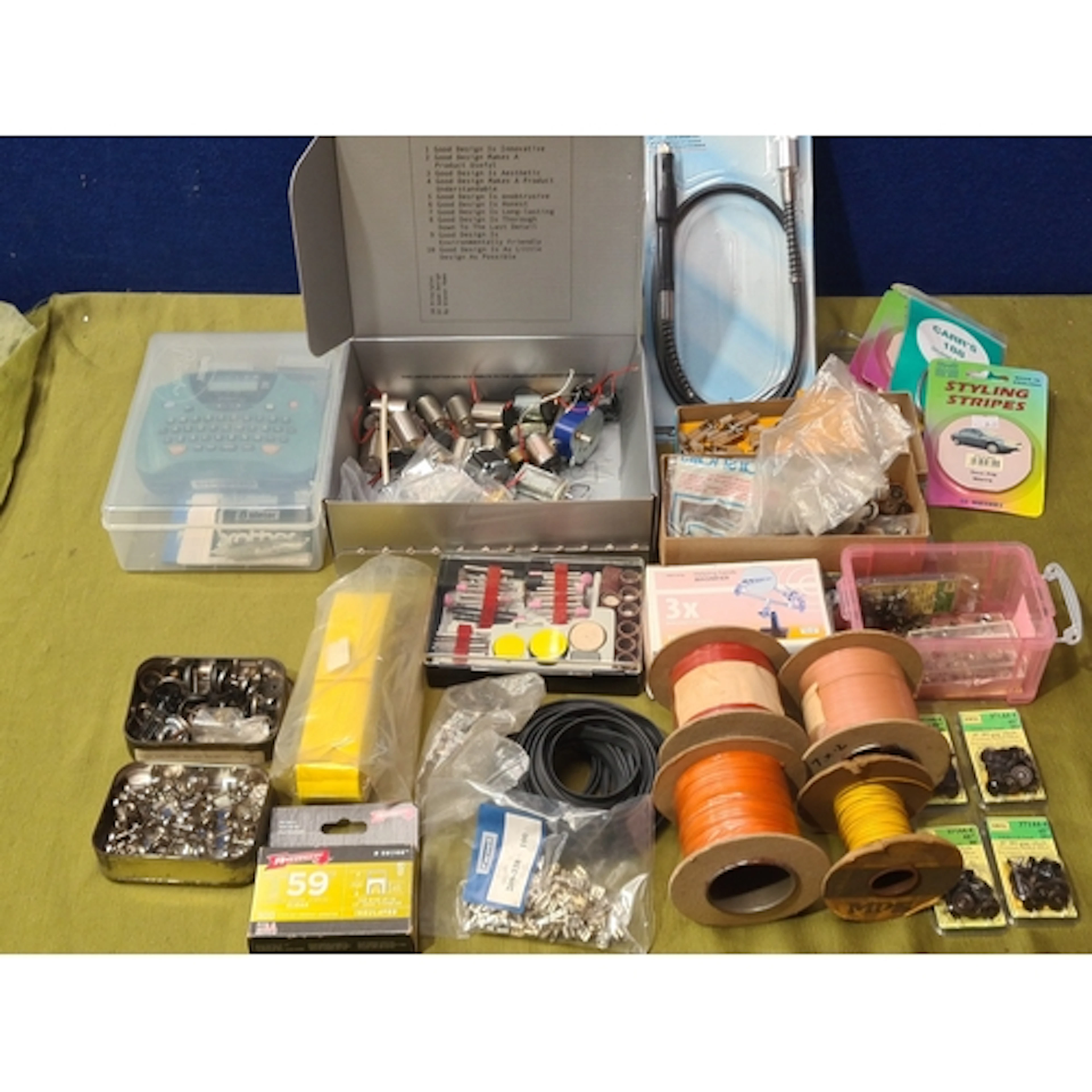 A large quantity of H0 scale and other Railway Modelling Acc...