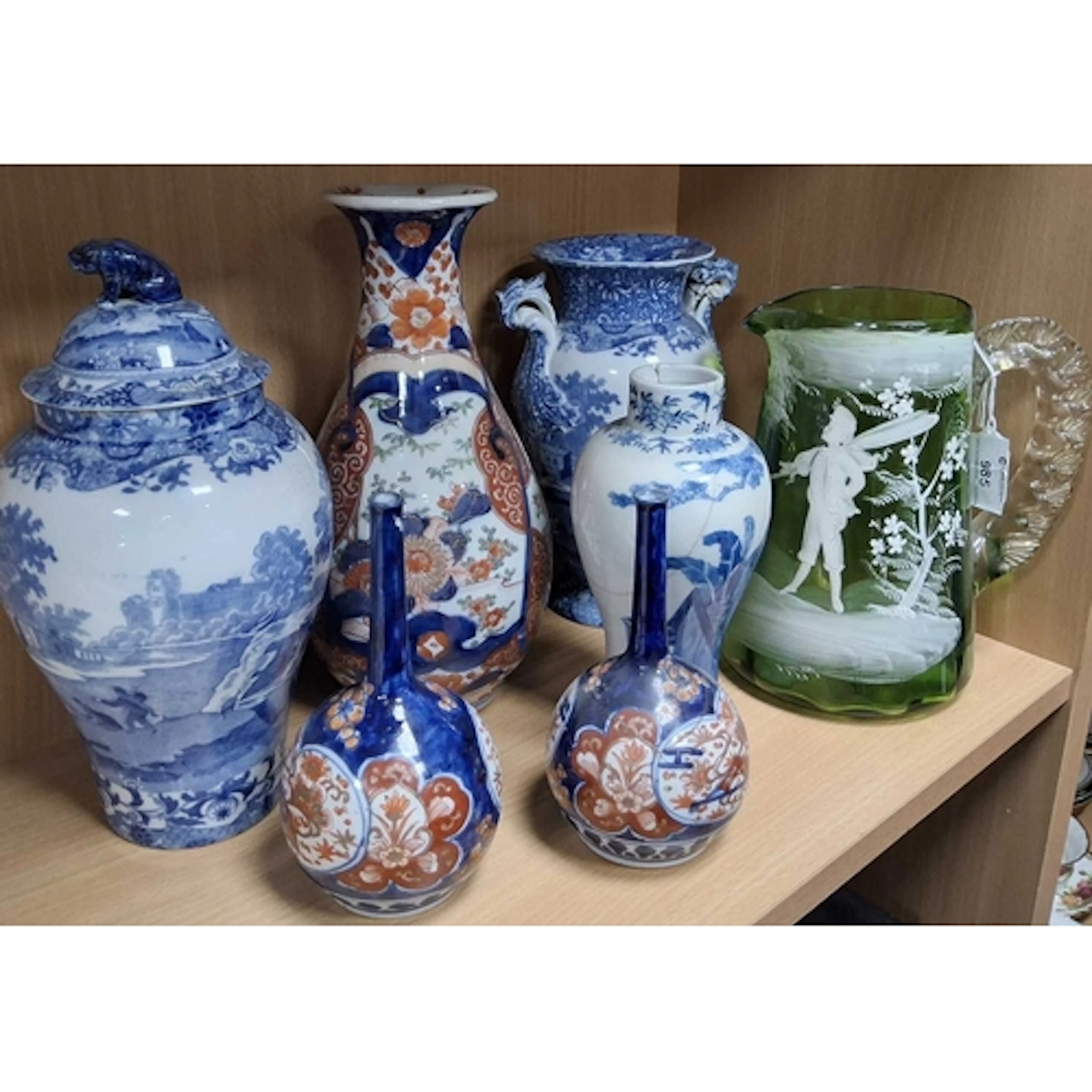 A GROUP OF CERAMICS AND GLASS, comprising a Mary Gregory sty...