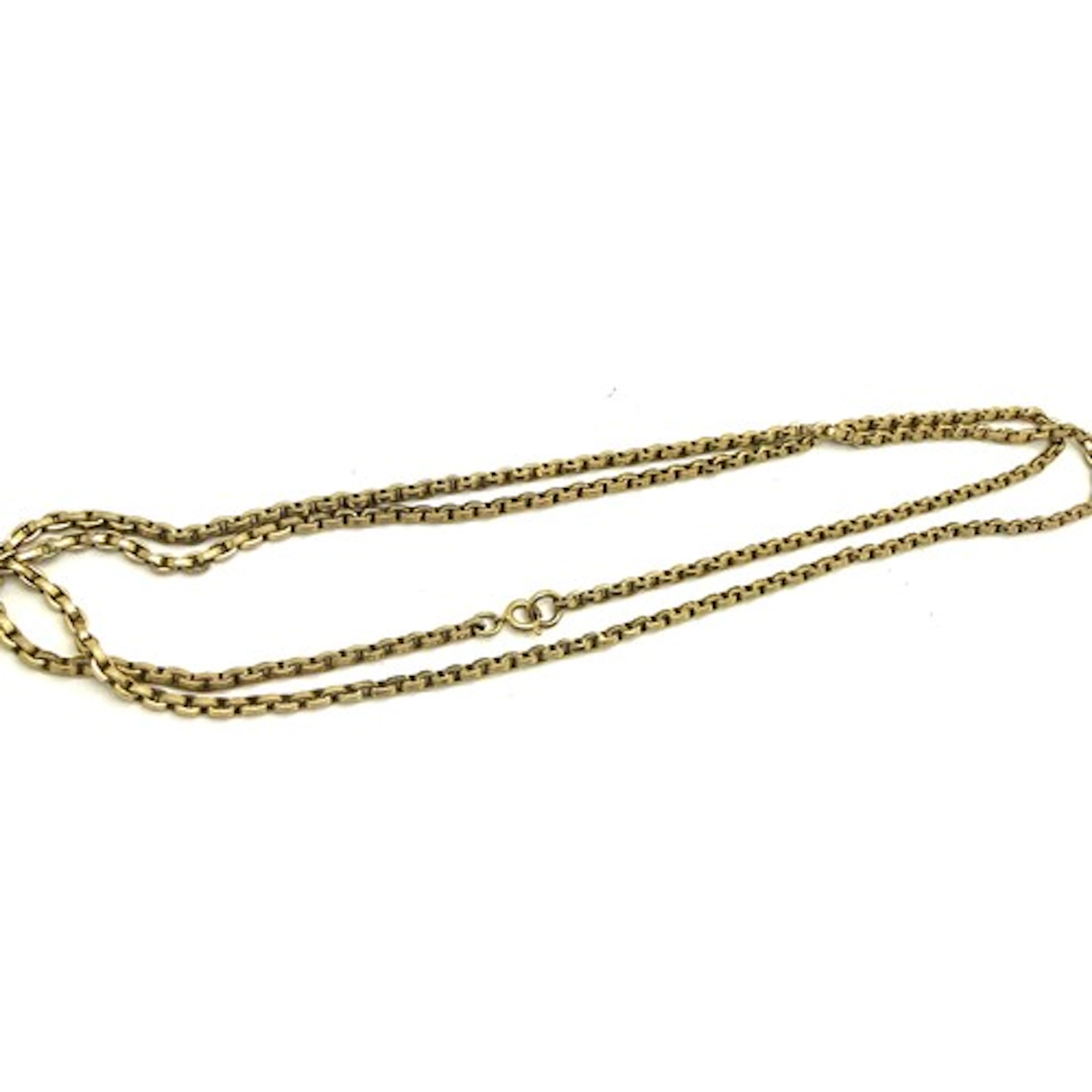 A 9 carat gold chain necklace. 76cm l. Weight 15.4gm.