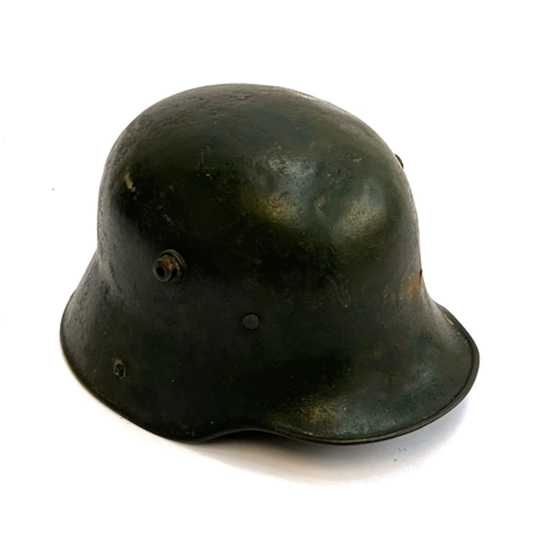 A WWI Imperial German M16 steel combat helmet
