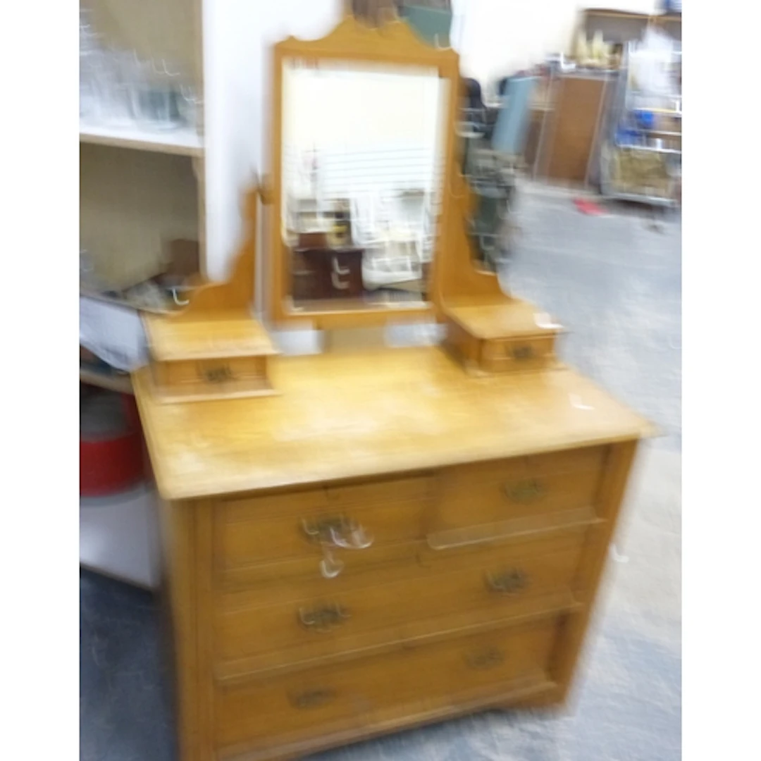 Antique oak dressing chest, two short over two long