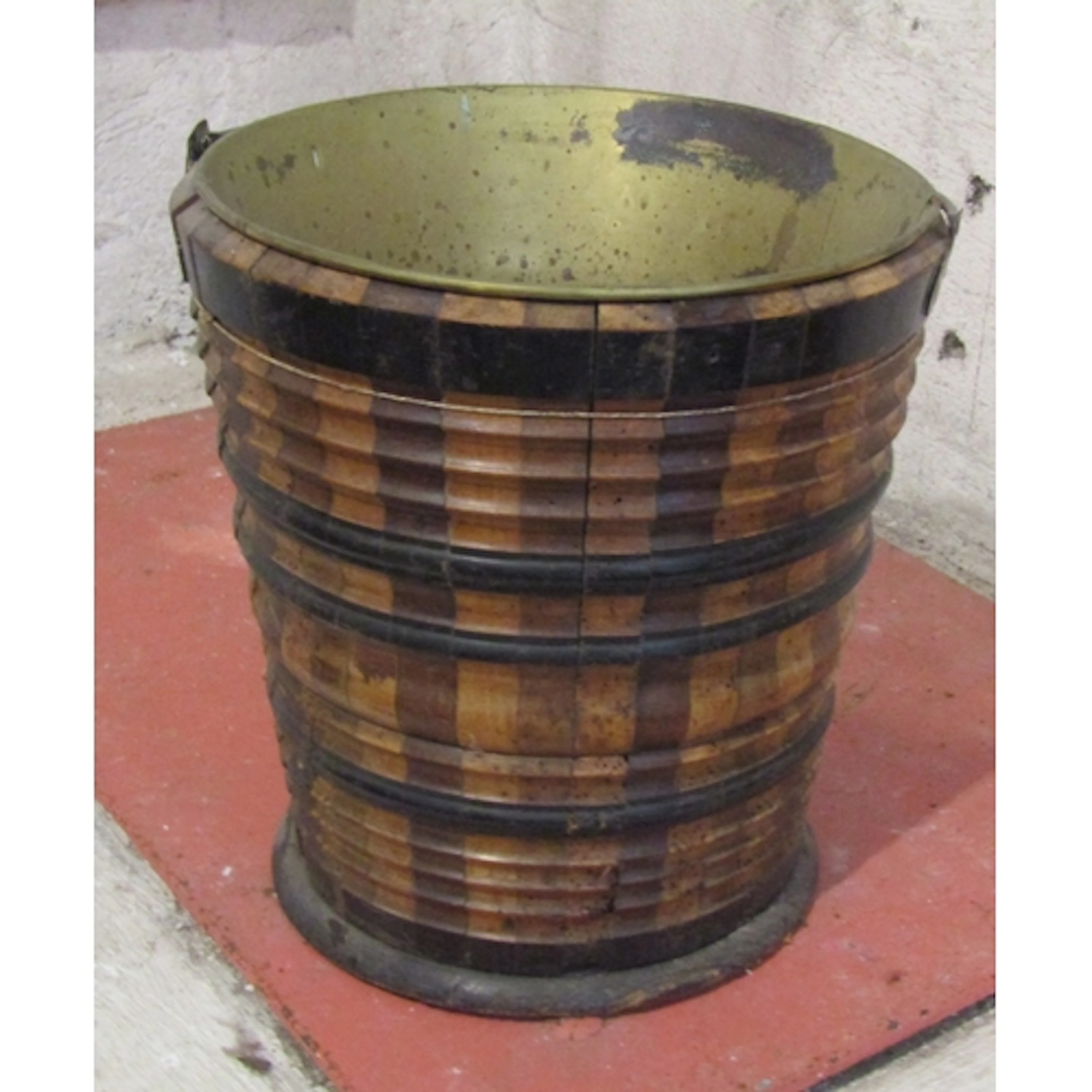 Antique Oyster Bucket Ribbed Apron Swing Carry Handle with O...