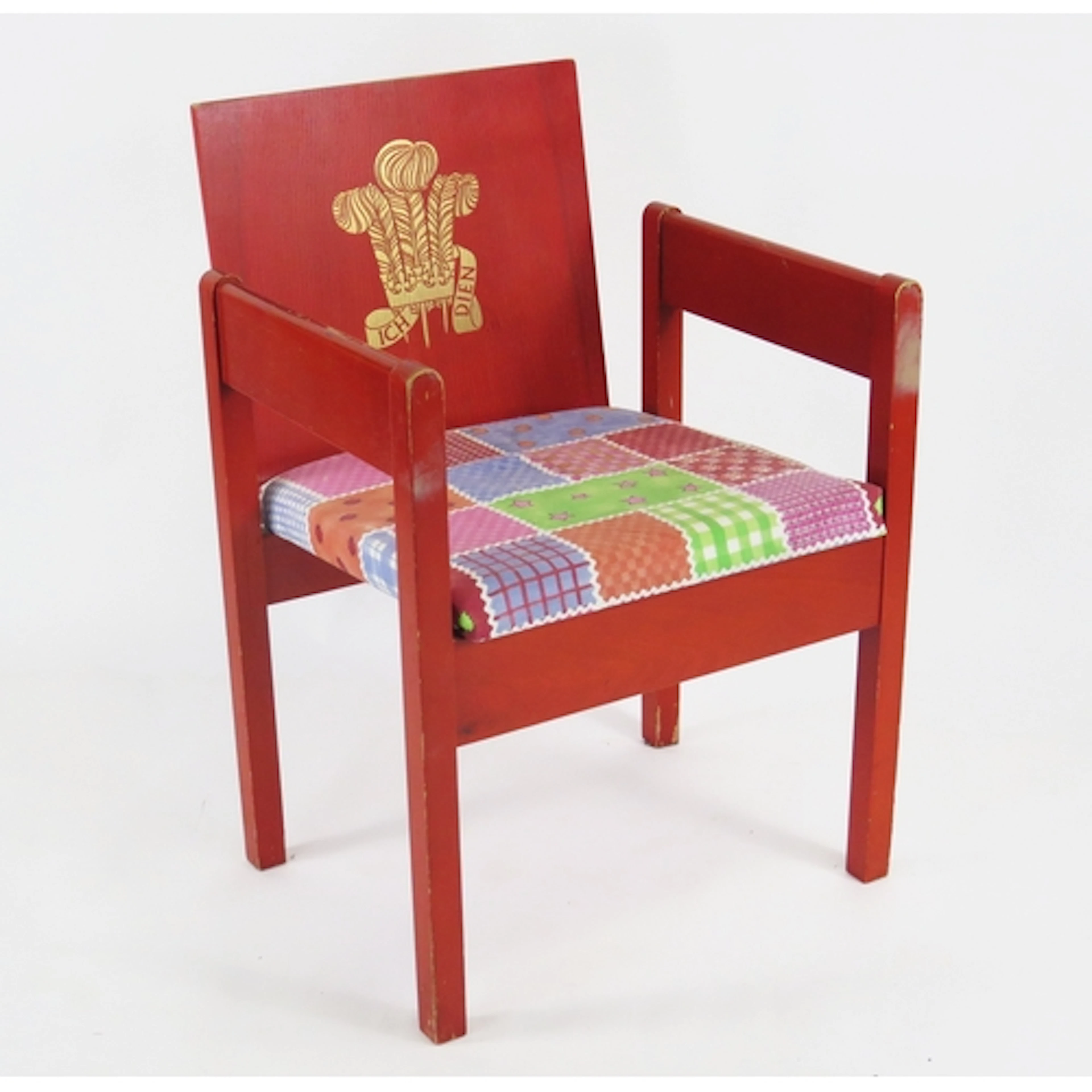 Prince of Wales Investiture chair, designed by Lord Snowdon ...