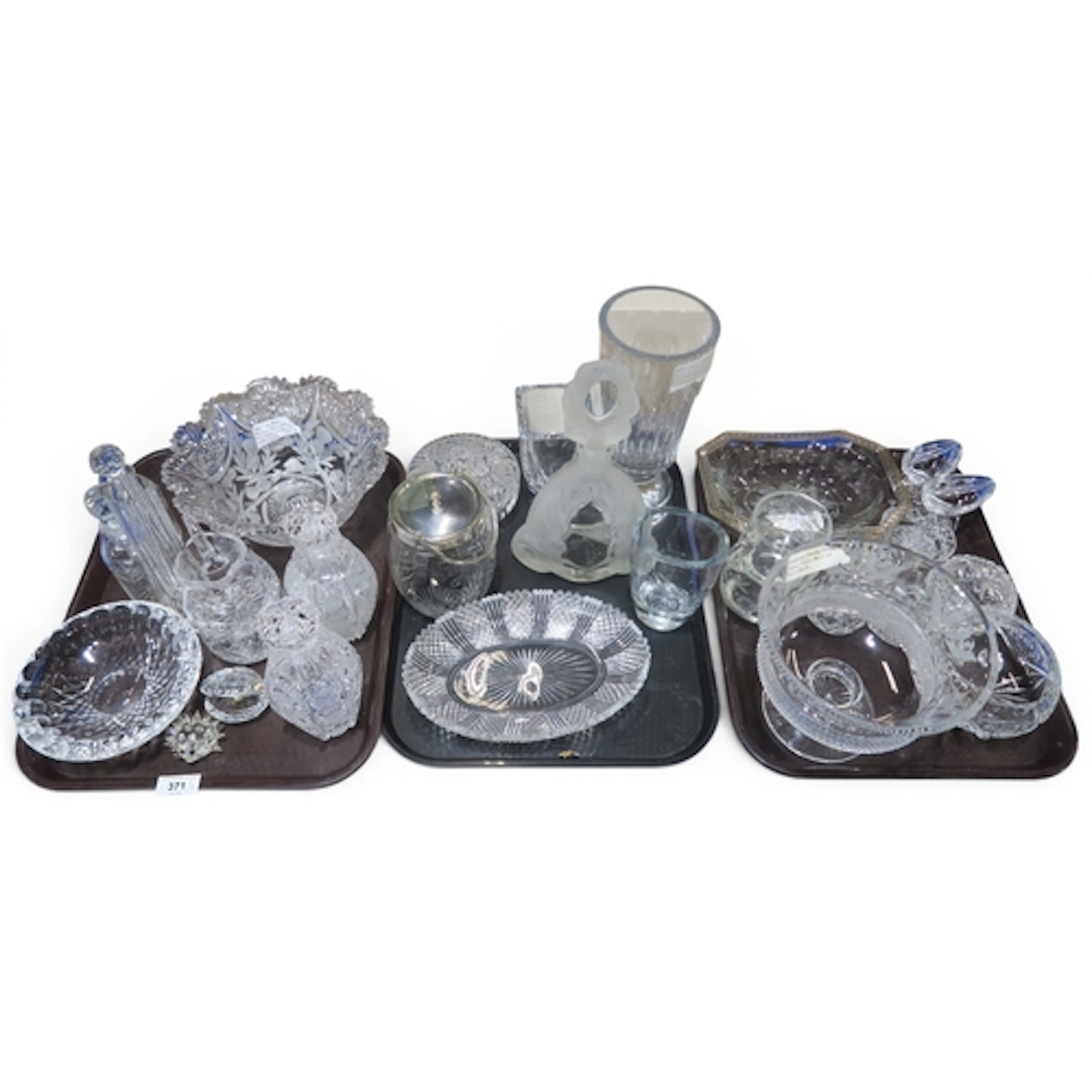 A group of cut glass and crystal including a Waterford dish,...