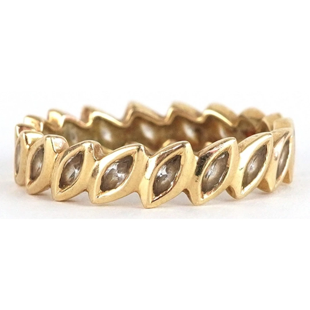14ct gold cubic zirconia eternity ring, size P, 3.2g.