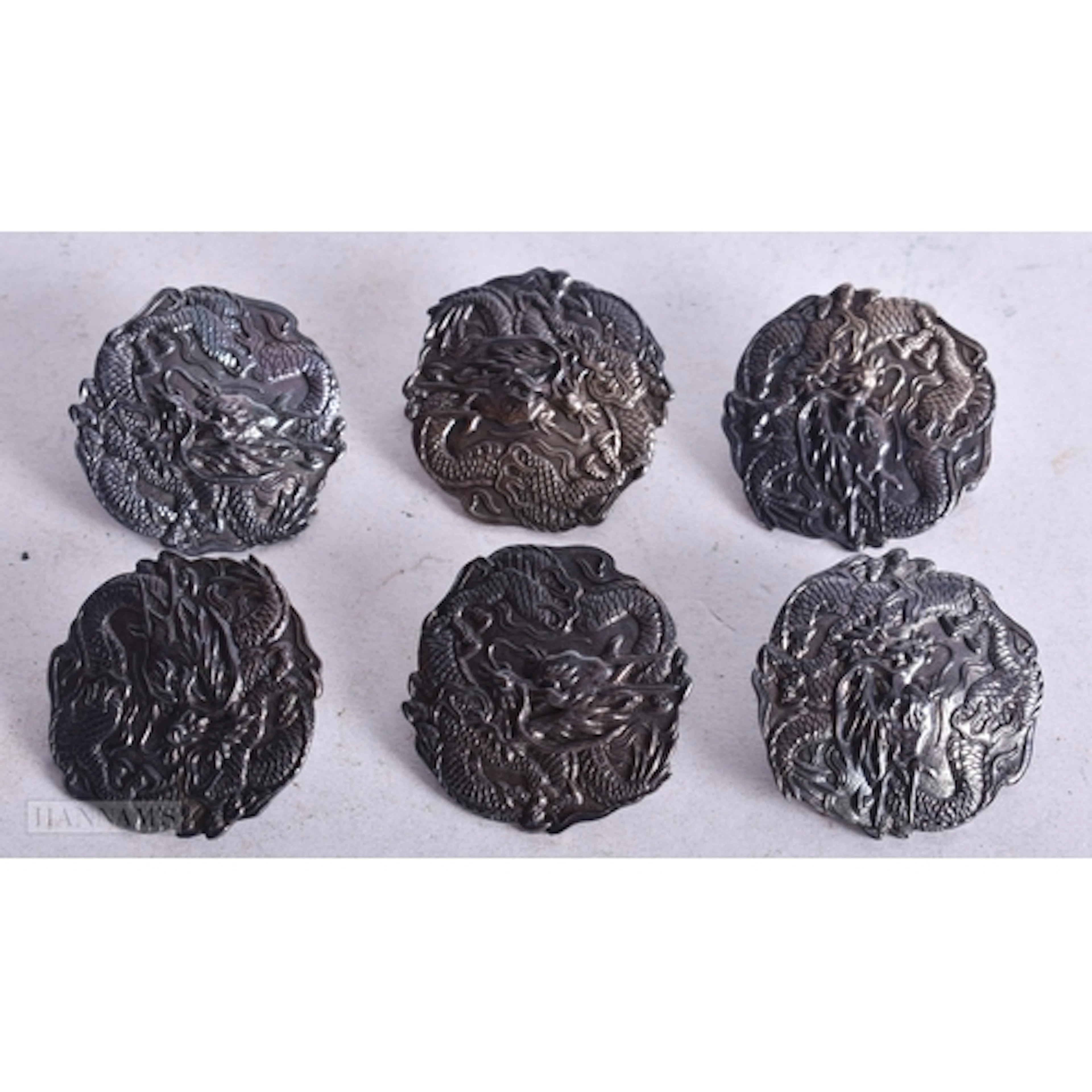 SIX 19TH CENTURY JAPANESE MEIJI PERIOD SILVER BUTTONS. 48 gr...