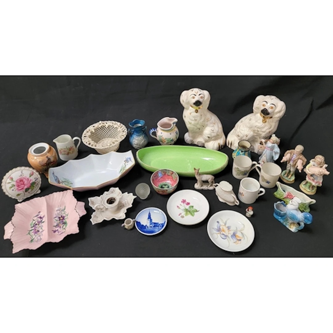 SELECTION OF DECORATIVE CERAMICS including a pair of Staffor...