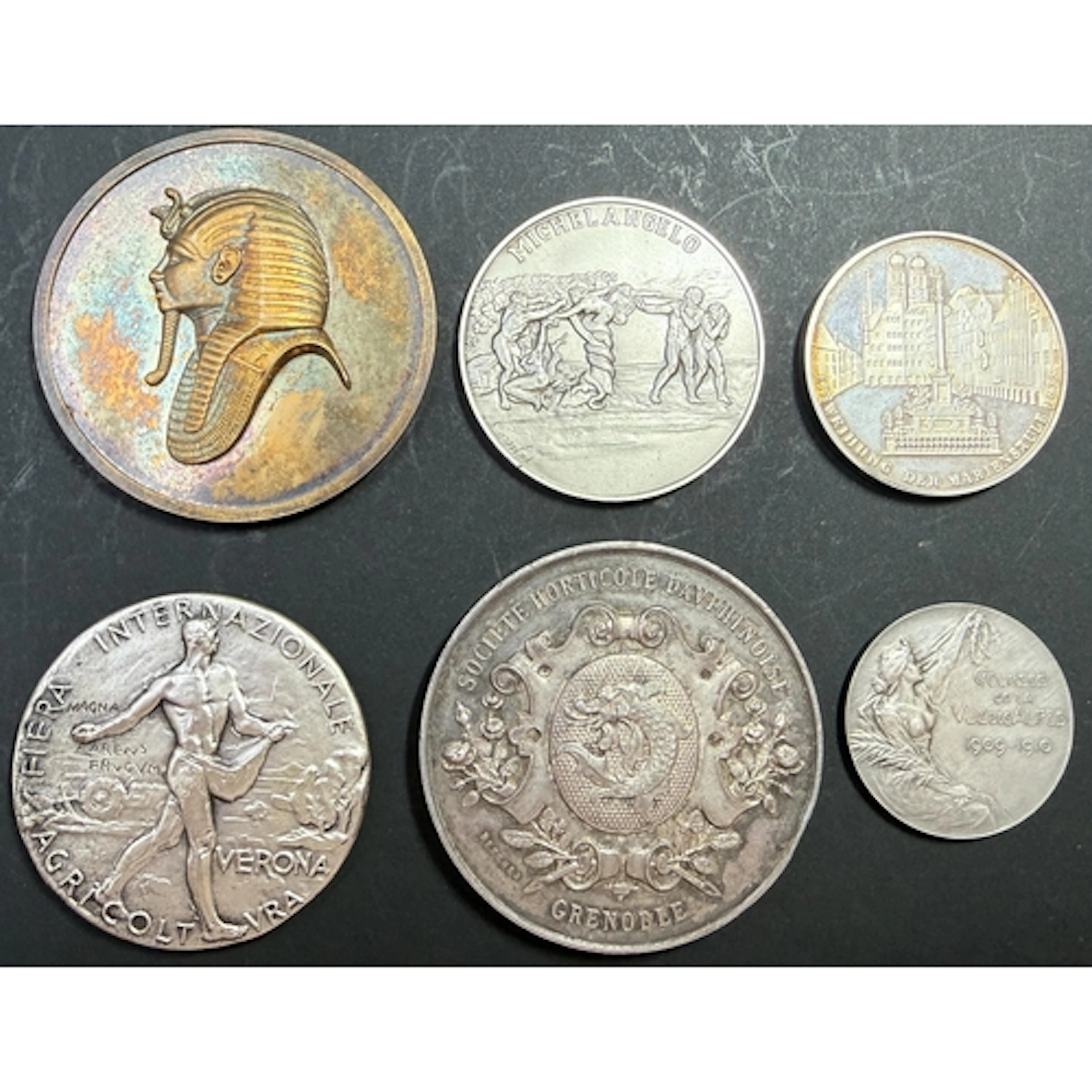 A group of x6 European commemorative medals: 1993 Vatican Mu...