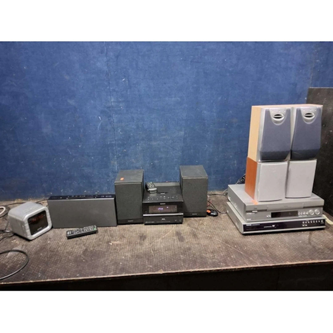 A SONY CMT-BX70DBi STEREO with matching speakers and remote,...