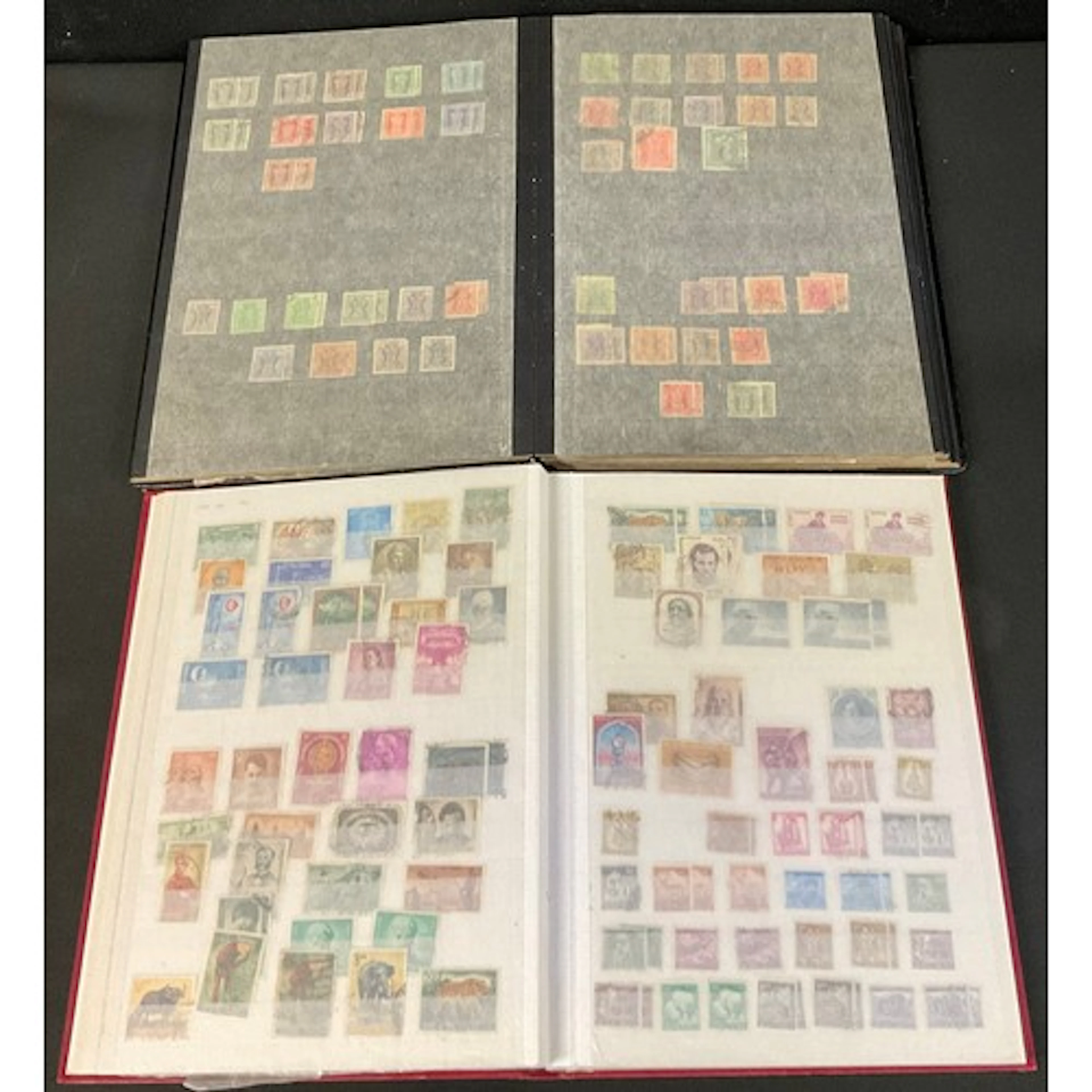 Stamps : India & states collection in 2 stockbooks, noted 18...